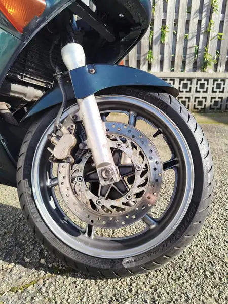 Honda VF 750 - foto 6
