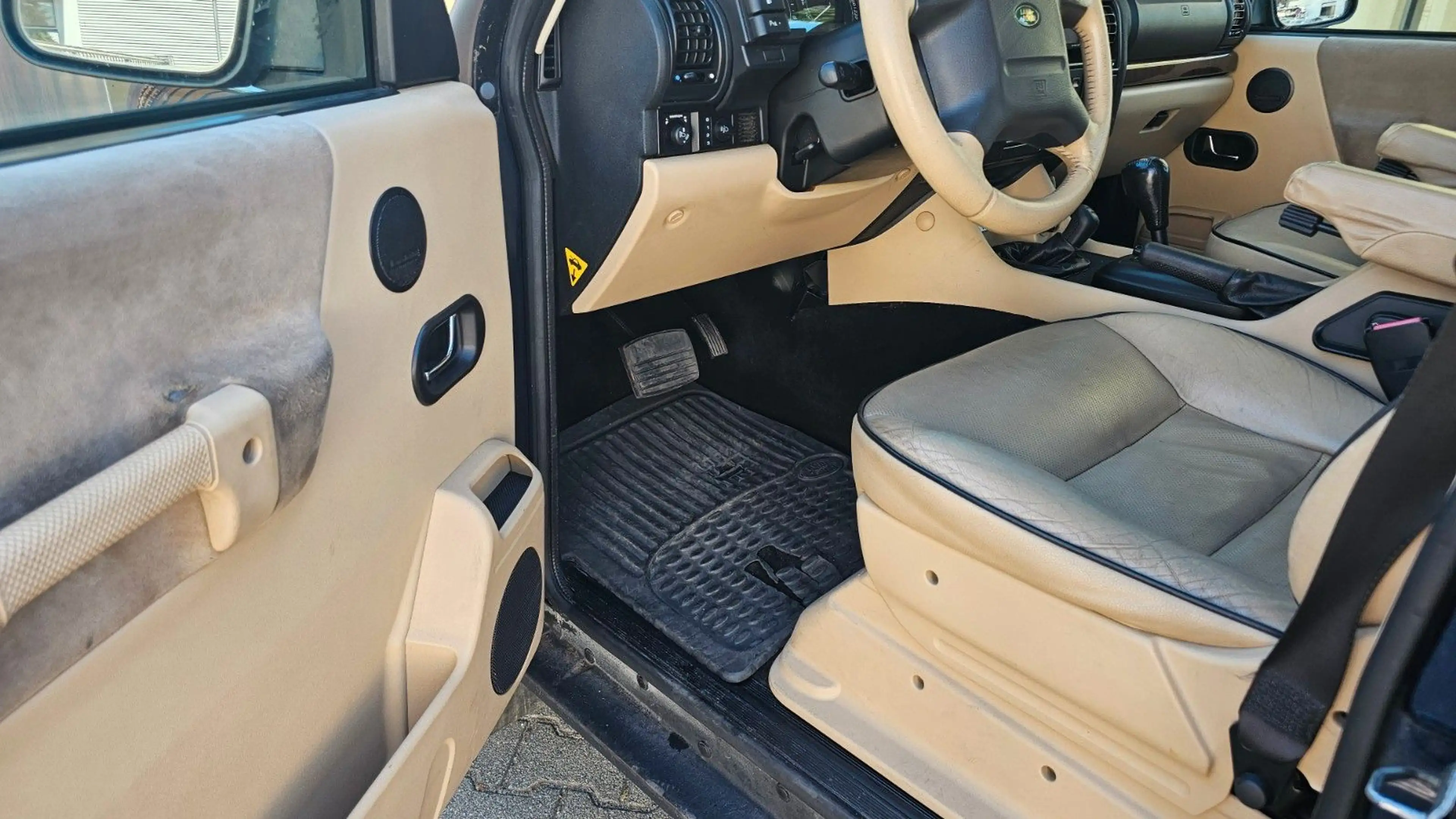 Land Rover Discovery V8 HSE Klima Leder AHK  2xGSD — photo 10