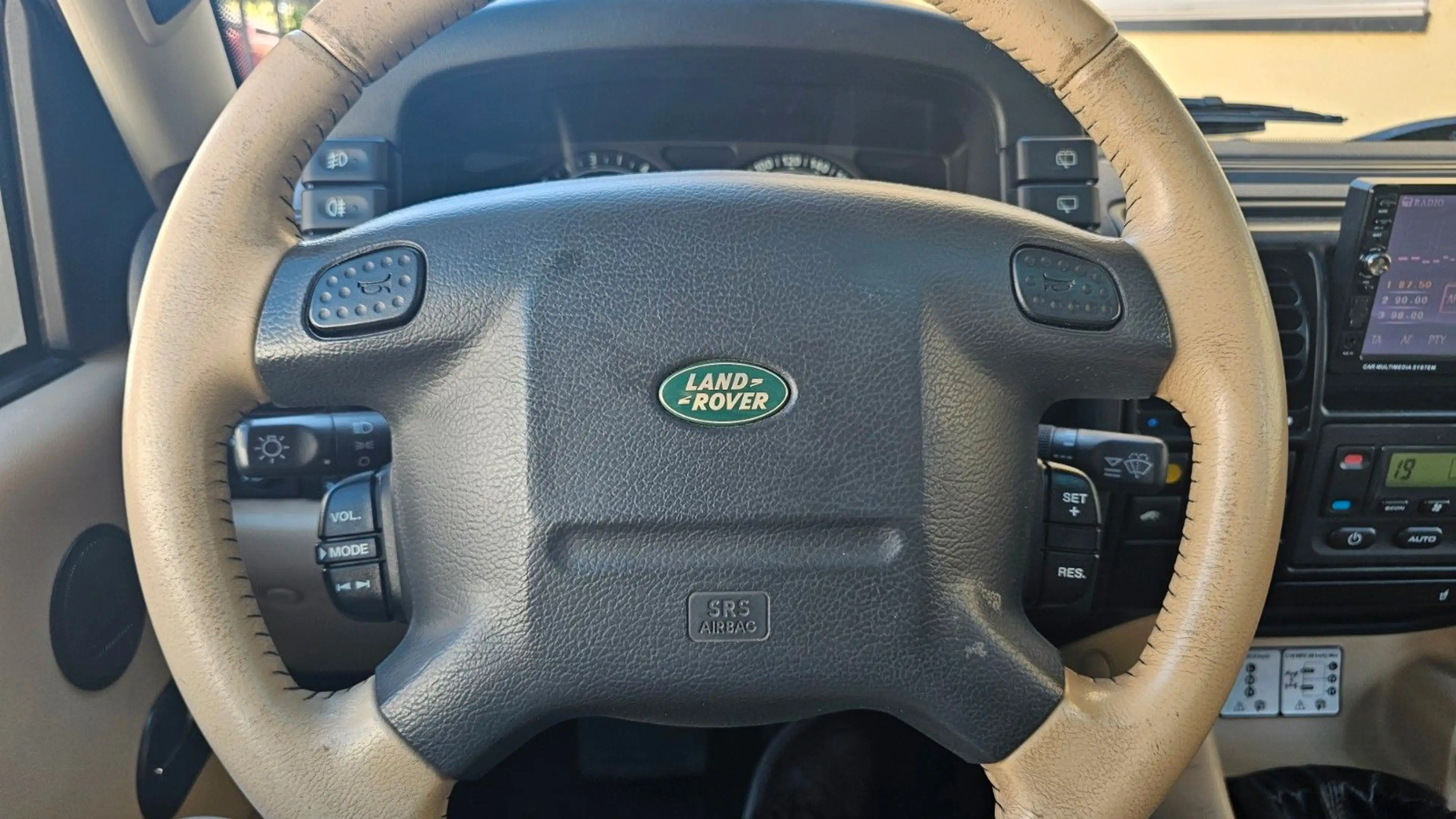 Land Rover Discovery V8 HSE Klima Leder AHK  2xGSD — photo 4