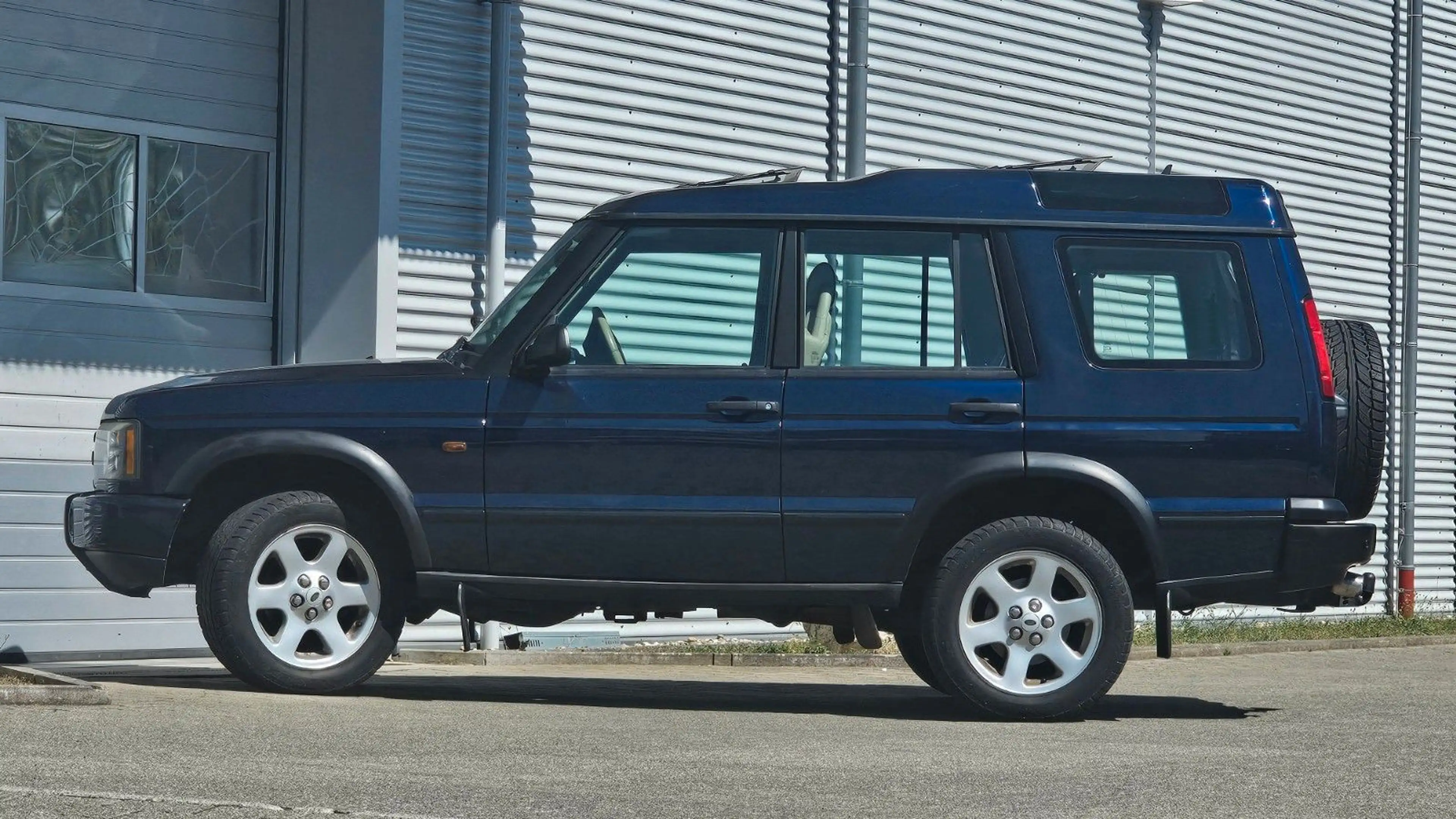 Land Rover Discovery V8 HSE Klima Leder AHK  2xGSD — photo 7