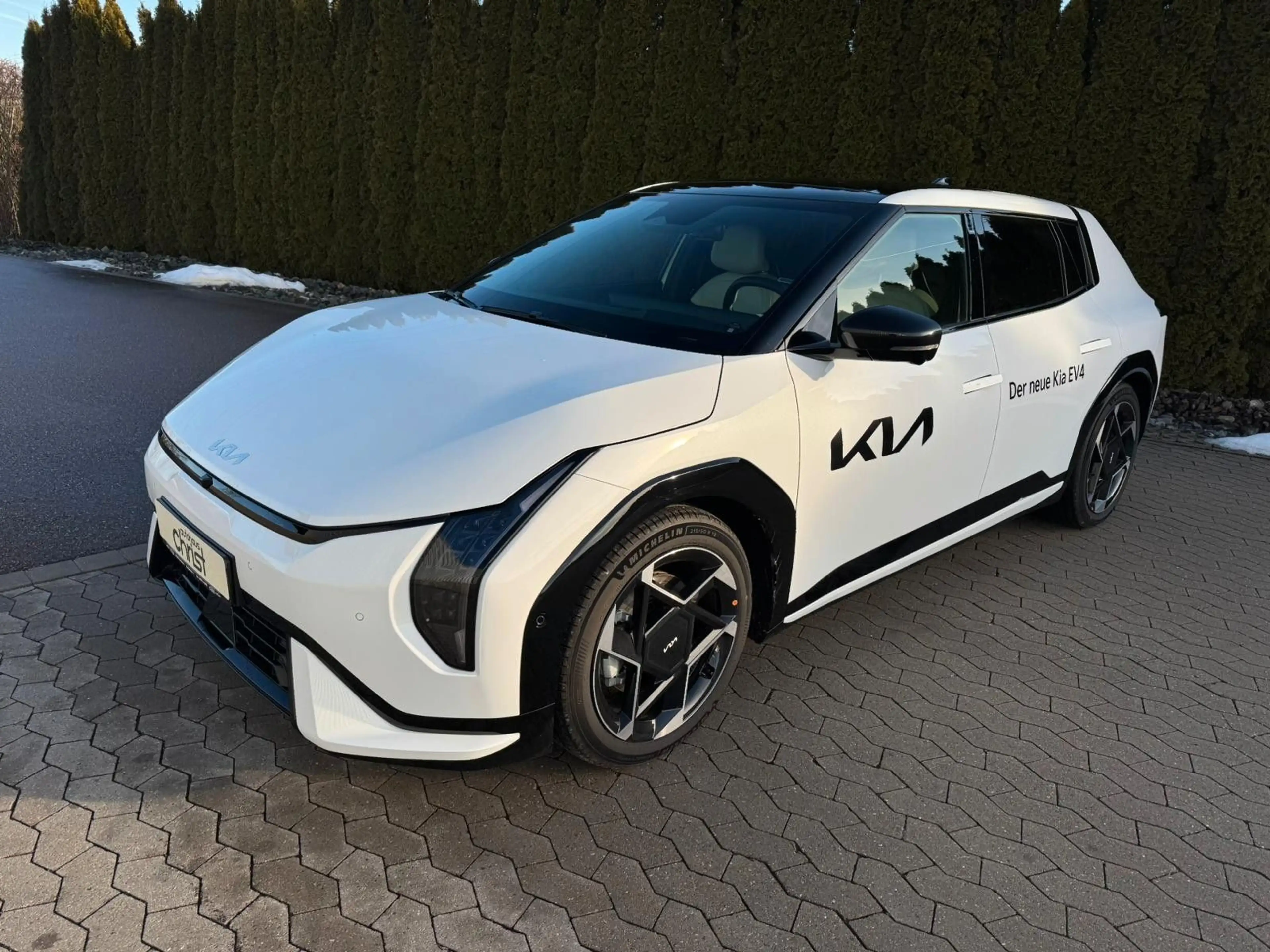 Kia EV4 81 kWh GT Line*Glasdach*Head-Up*Memory*AHK!*