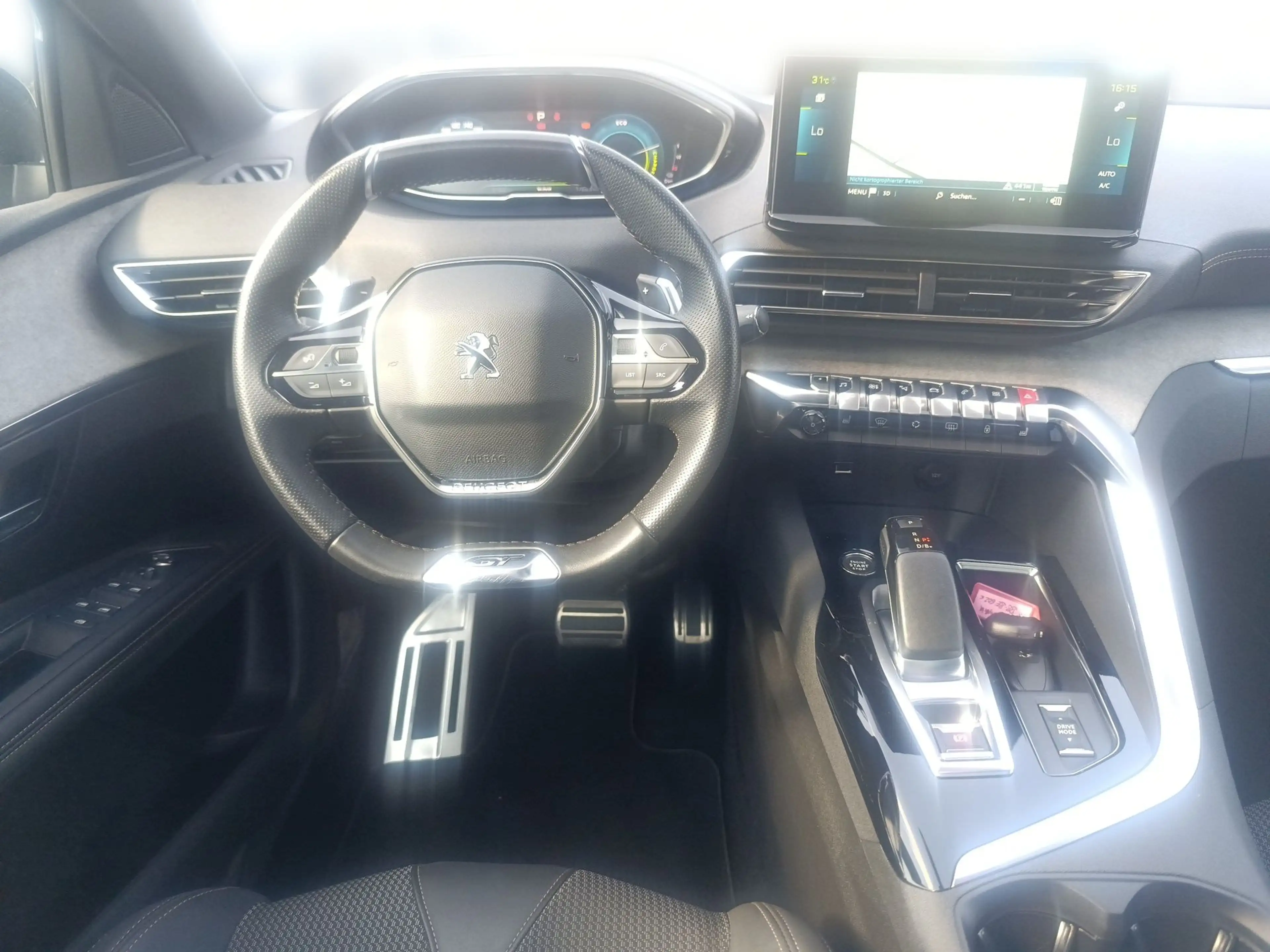 Peugeot 3008 1.6 Hybrid 225 (Plug-In) GT FLA Pano SpurH — photo 9