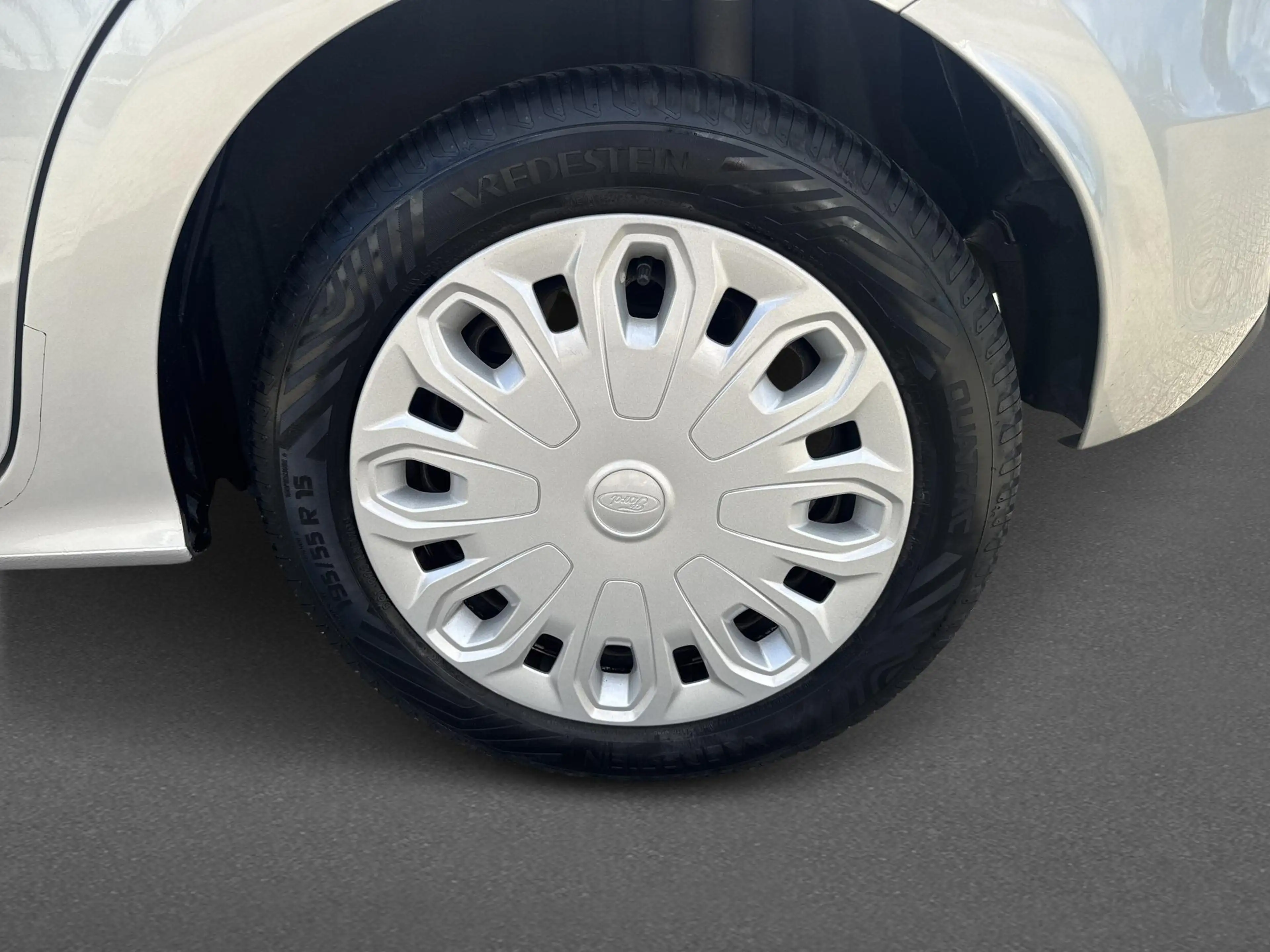 Ford Ka/Ka+ 1.2 Trend Ultimate — photo 11