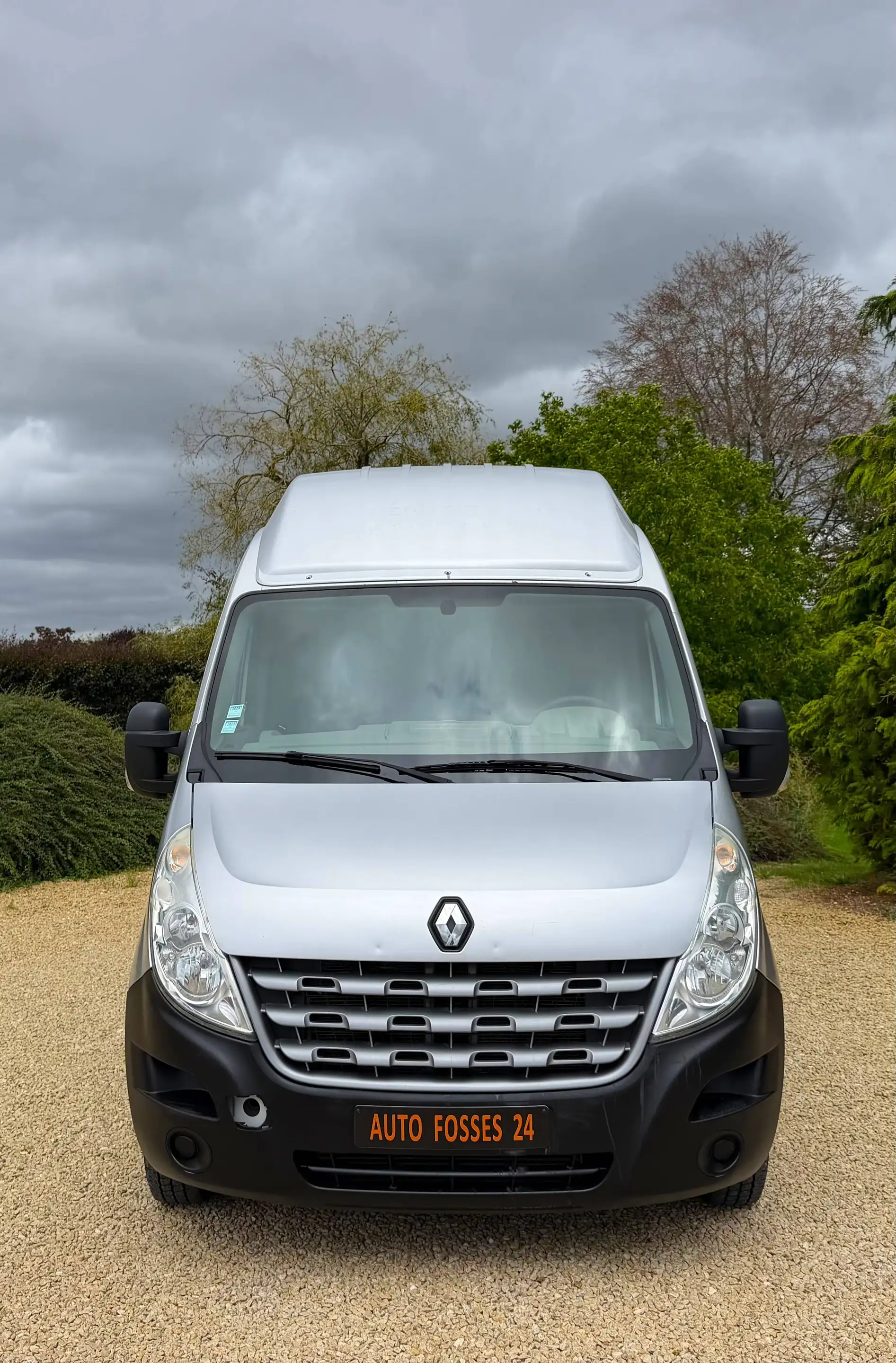 Renault Master 2.3 dCi 145 CV Grand Confort L4H3 AIRCO PREMIER PROPRIETAIRE 3 PLACES EXTRA LONG + ROUE JUMELEE — photo 11