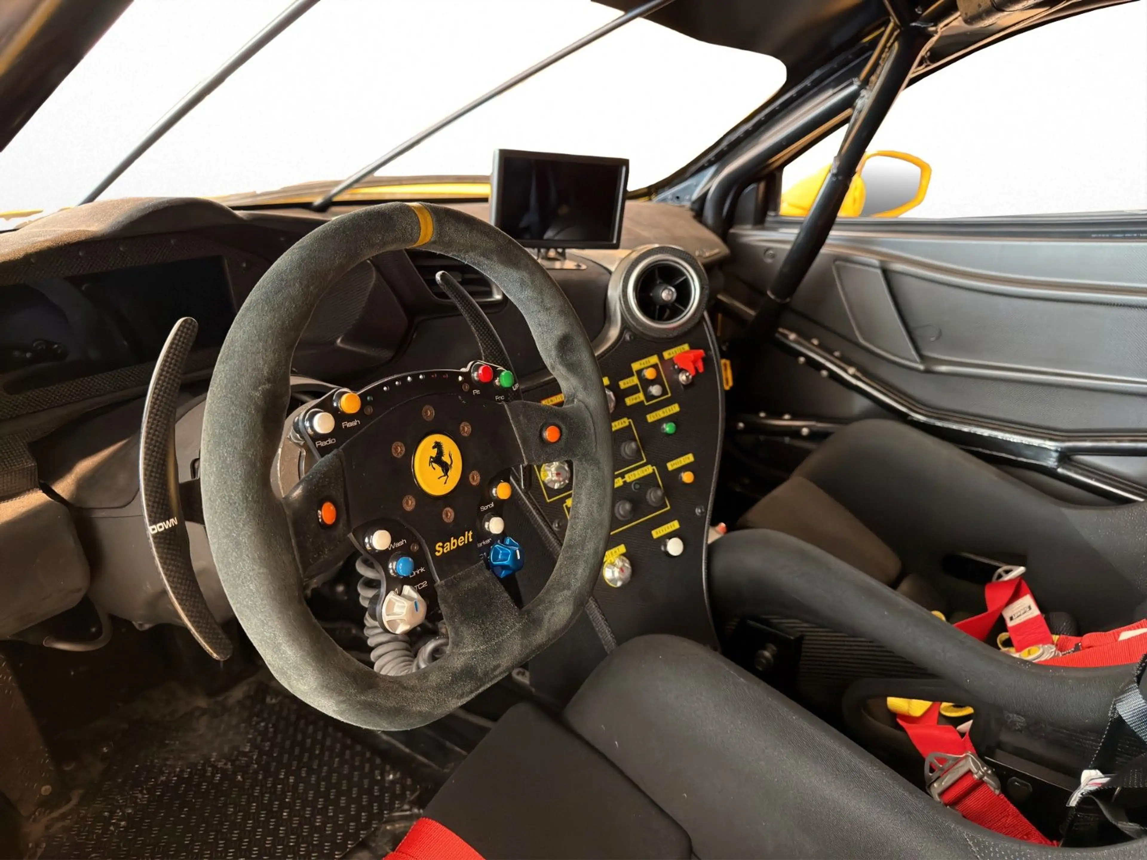 Ferrari 488 488 Challenge / Passanger Seat / Race-Car — photo 8