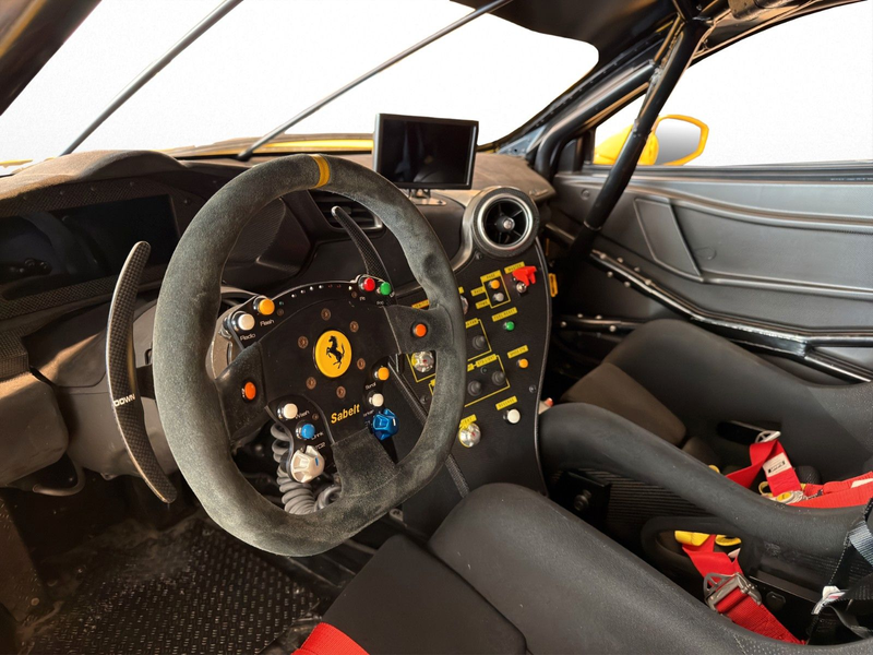 Ferrari 488 488 Challenge / Passanger Seat / Race-Car — photo 8