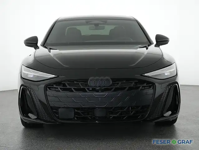 Audi A6 view 13