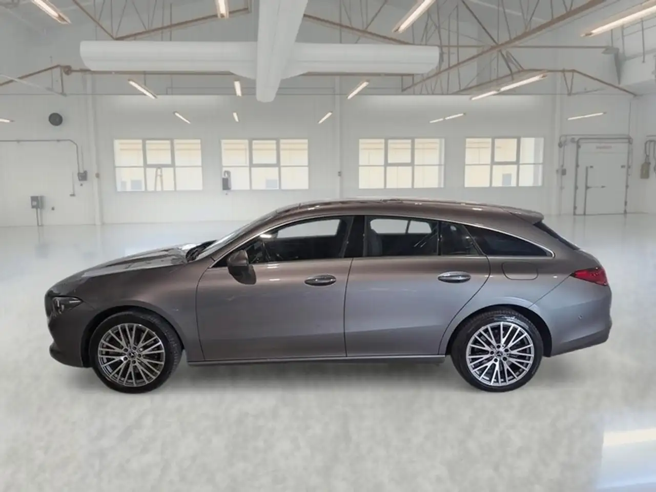 Mercedes-Benz CLA 250 E PLUG-IN HYBRID AUTO SPORT STATION WAGON, миниатюра 5