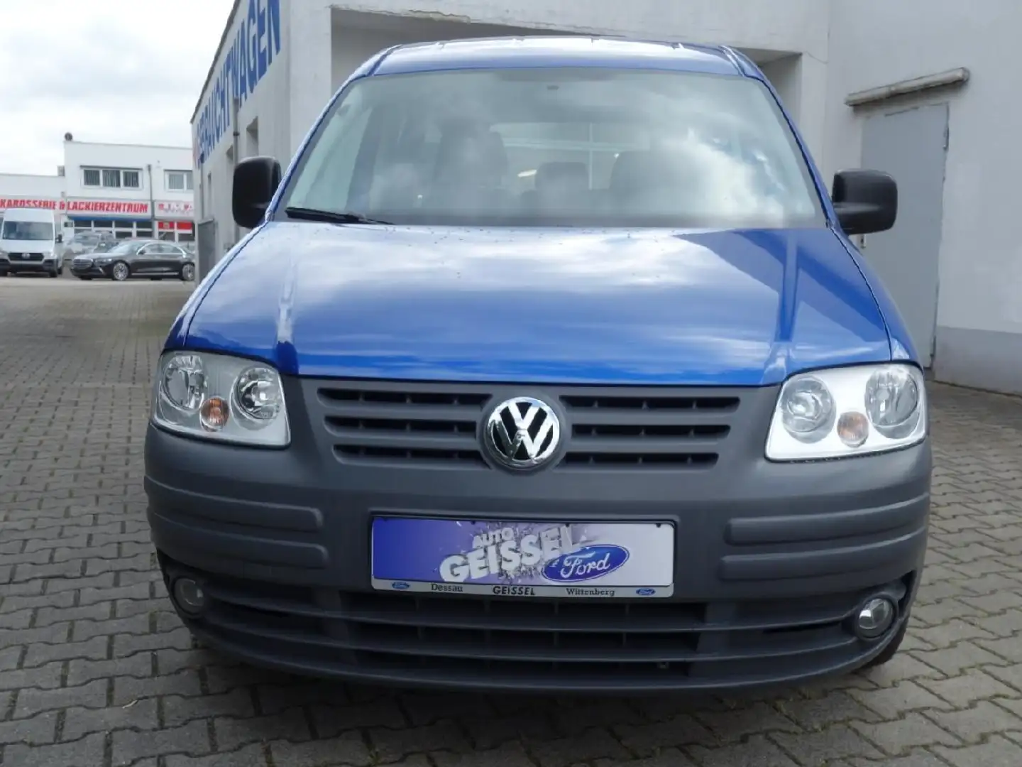 Volkswagen Caddy Maxi Kombi Blau - 2