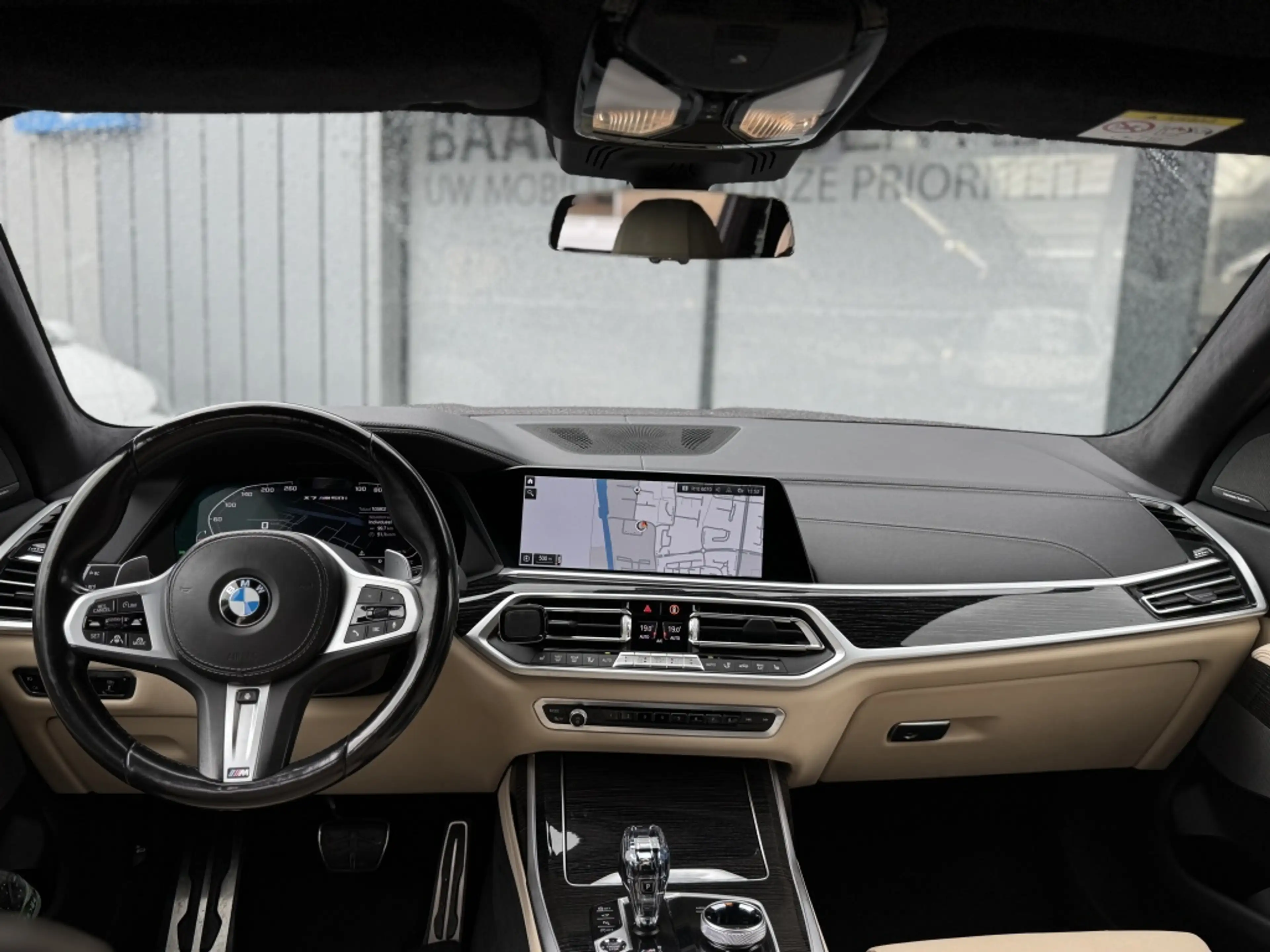 BMW X7 X7 M50i High Executive | HUD | 7 Persoons | Panora — photo 9