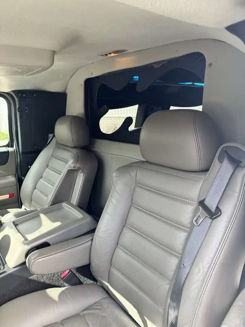HUMMER H2 LIMOUSINE Inruil Mogelijk - 2