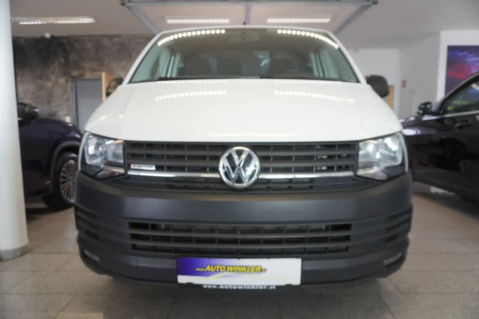 Volkswagen T6 Transporter  T6 2.0TDI 4Motion Kasten lang AHV Weiß - 2