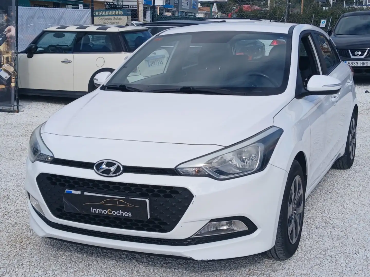 Hyundai i20 1.2 Elegant Blanco - 1