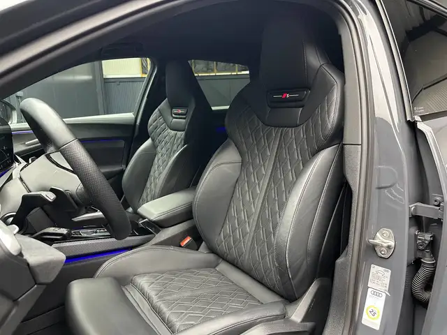 Audi S5 view 11