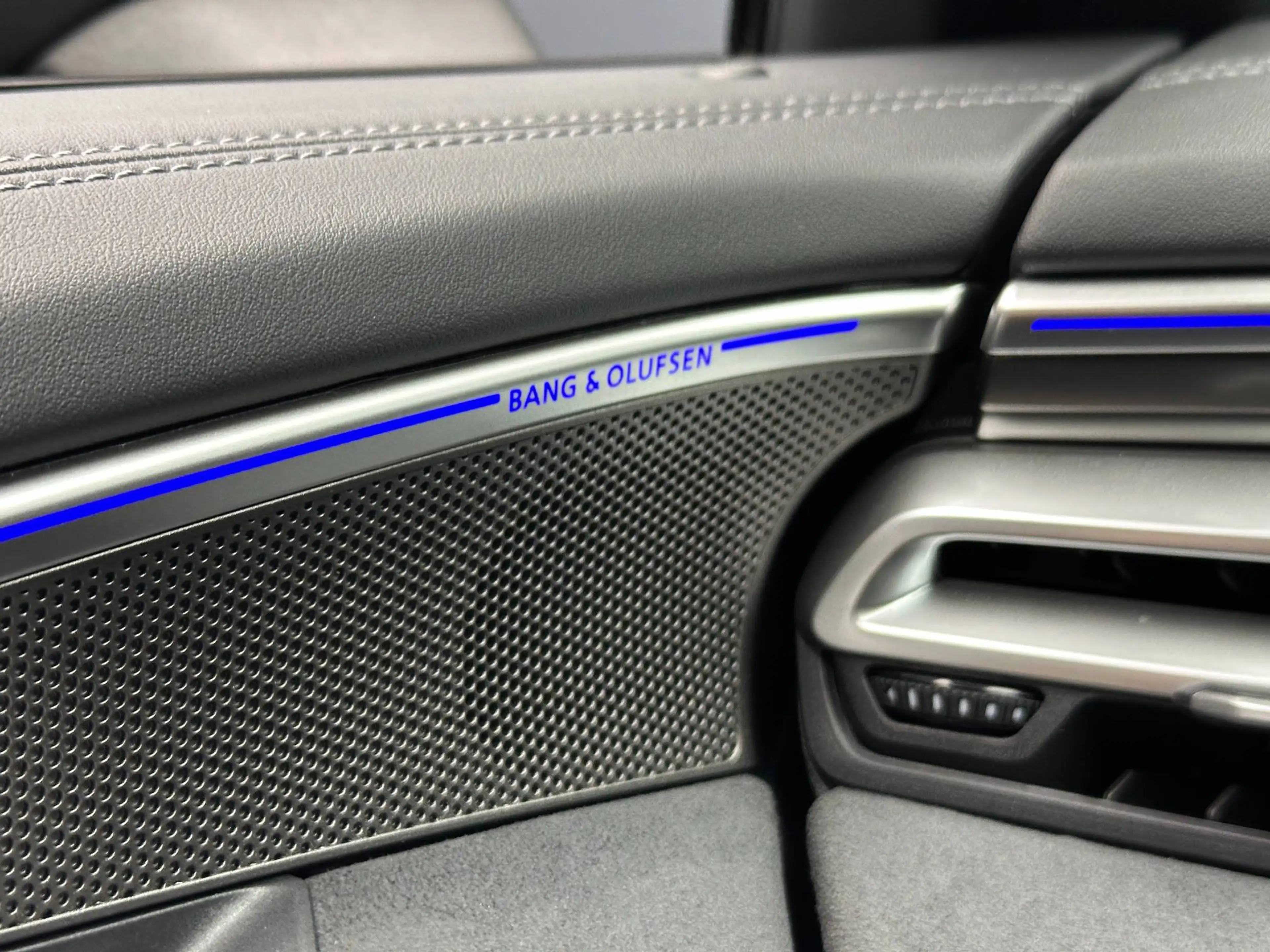 Audi S5 Avant TFSI quattro Edition One *Tech Pro*B&O*S-Sportsitze* — photo 10