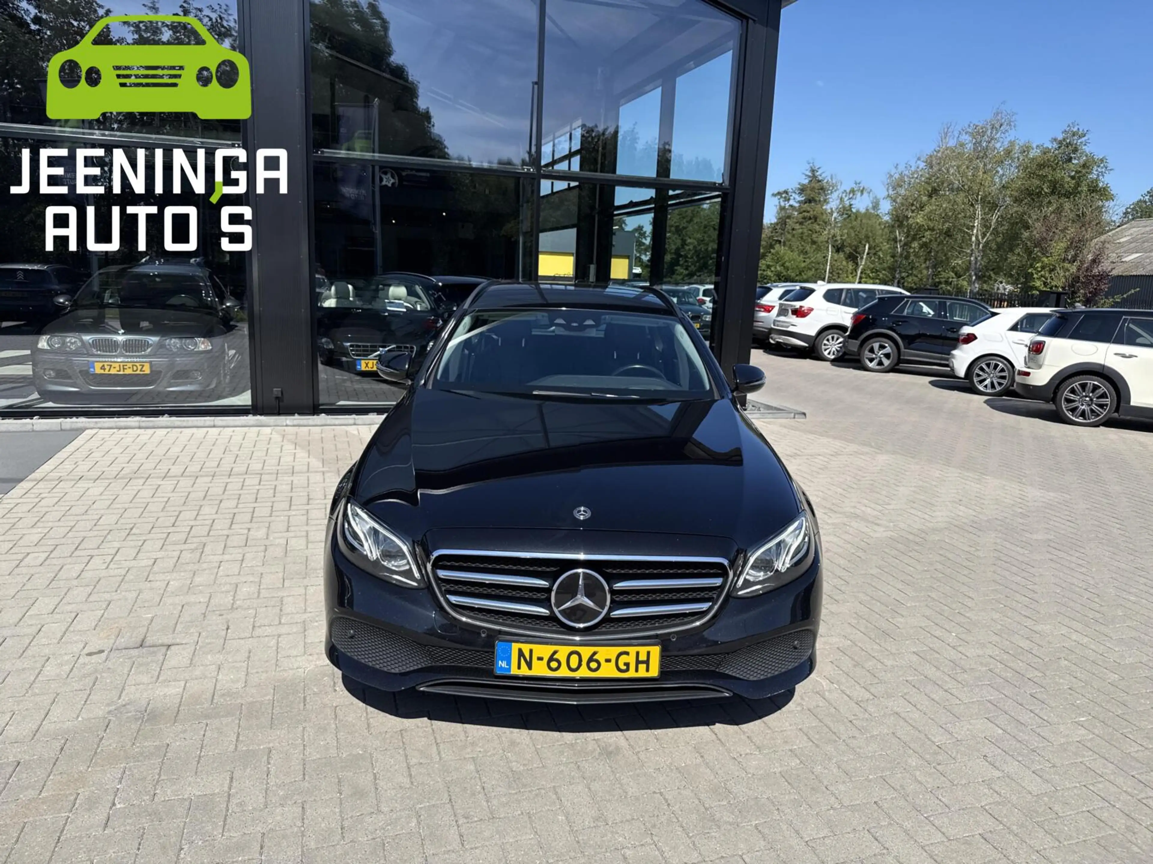 Mercedes-Benz E 400 Estate 4MATIC Premium — photo 22