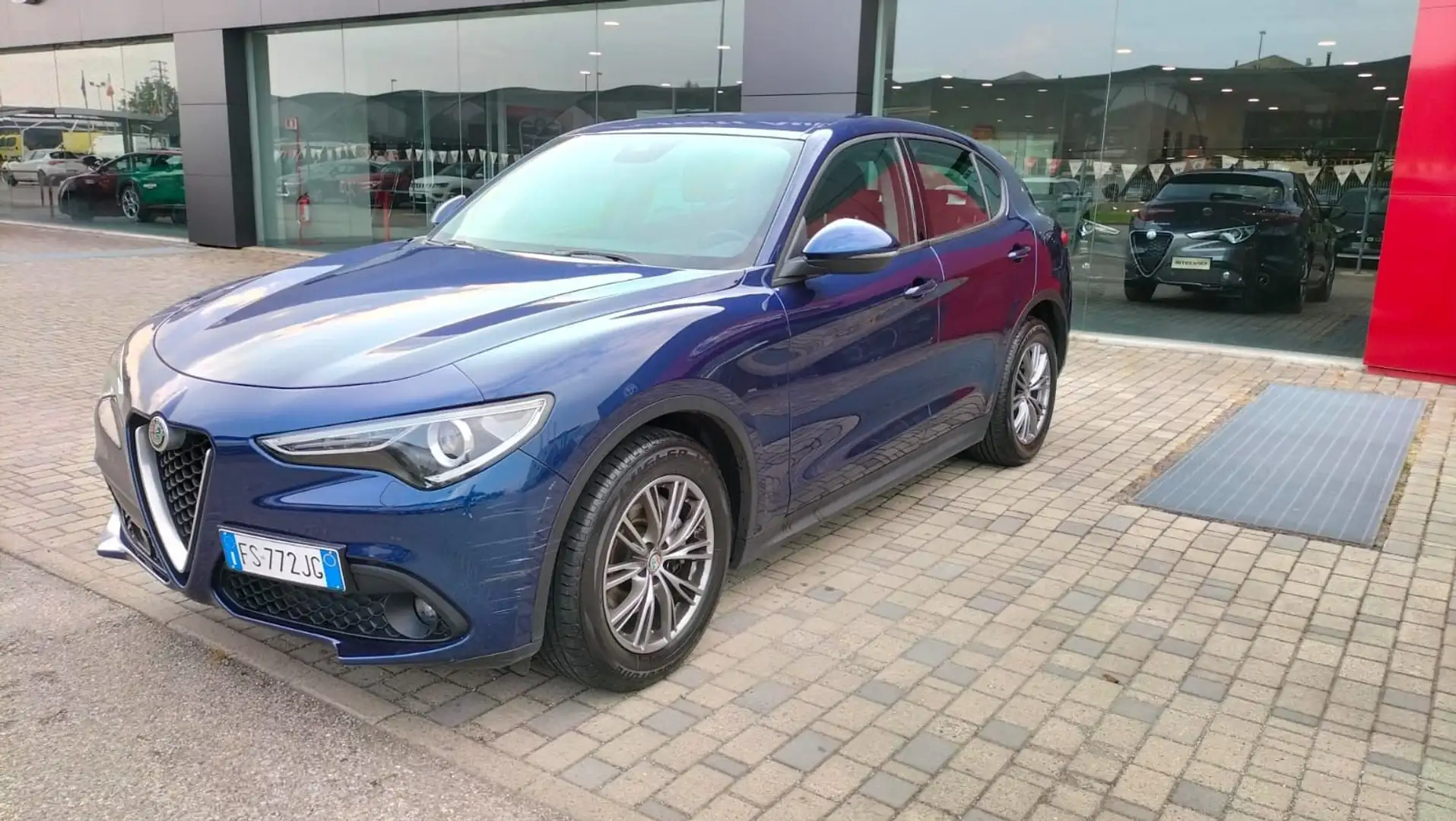 Alfa Romeo Stelvio 2.2 Turbodiesel 180 CV AT8 Business Blu/Azzurro - 1
