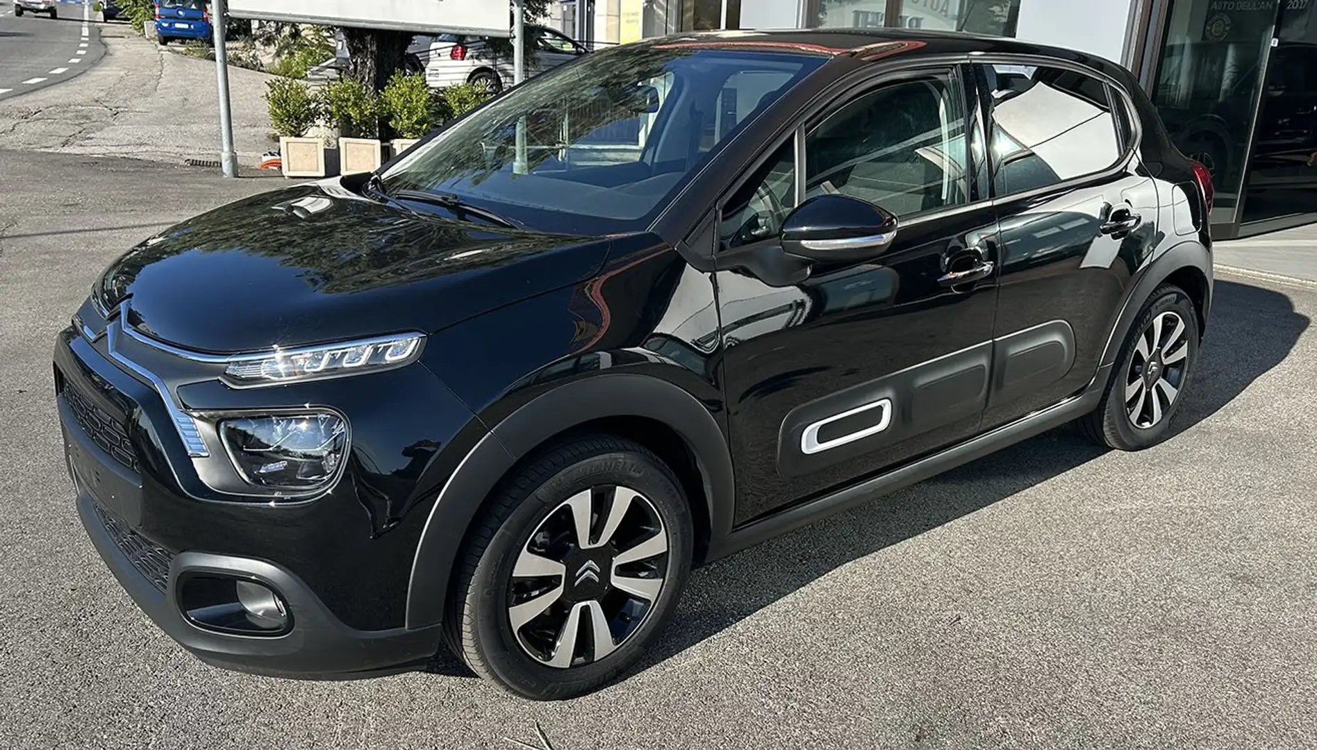 Citroen C3 C3 1.2 puretech Max s Nero - 2