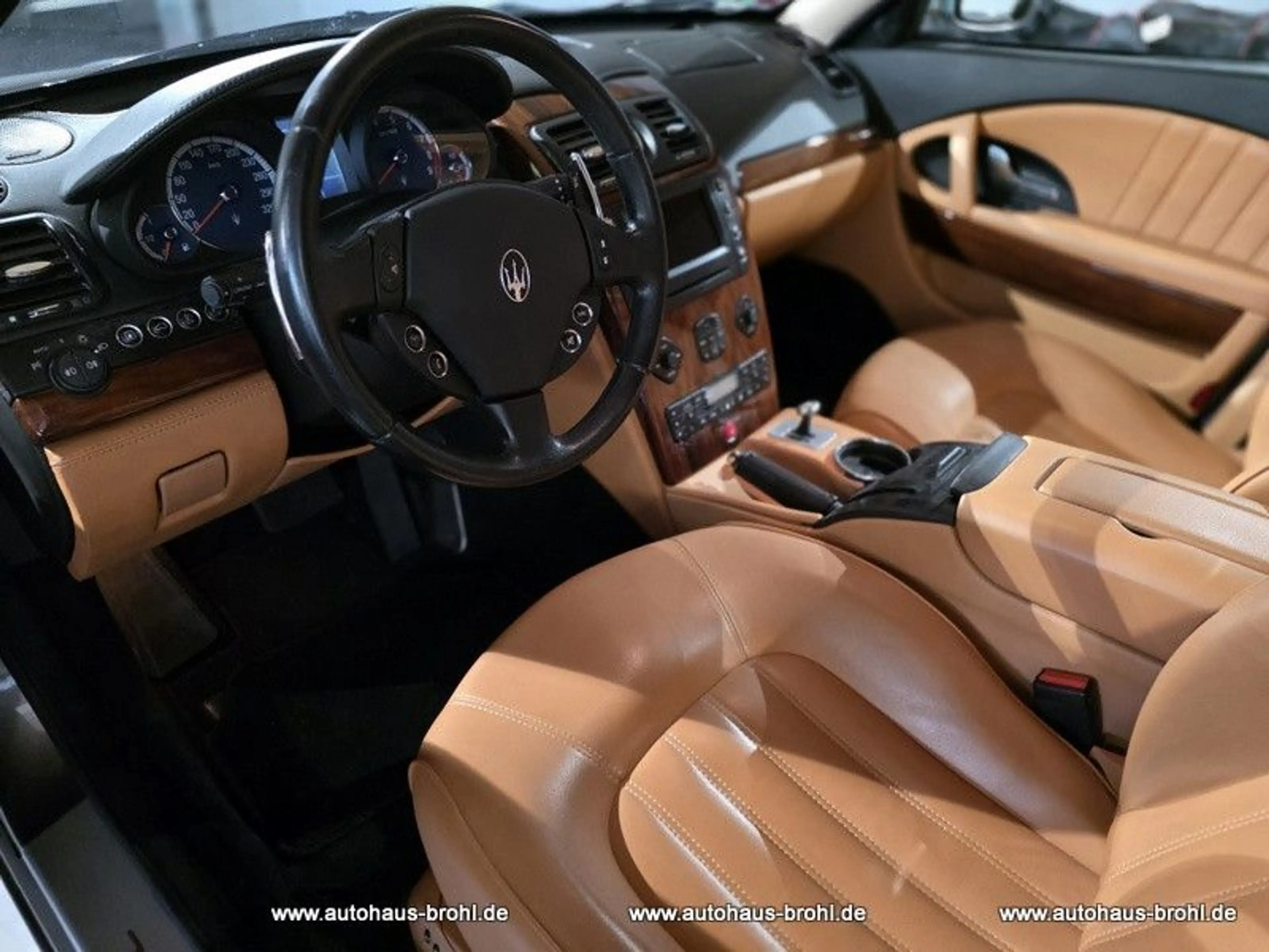 Maserati Quattroporte 4.2 V8 — photo 6