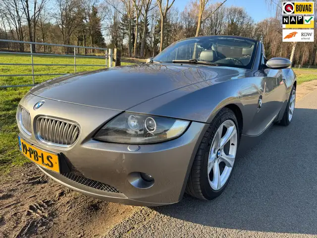 BMW Z4 Roadster 3.0i S 231PK AUTOMAAT met leder en stoelv