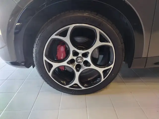 Alfa Romeo Tonale view 7
