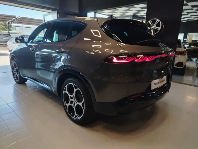 Alfa Romeo Tonale view 4