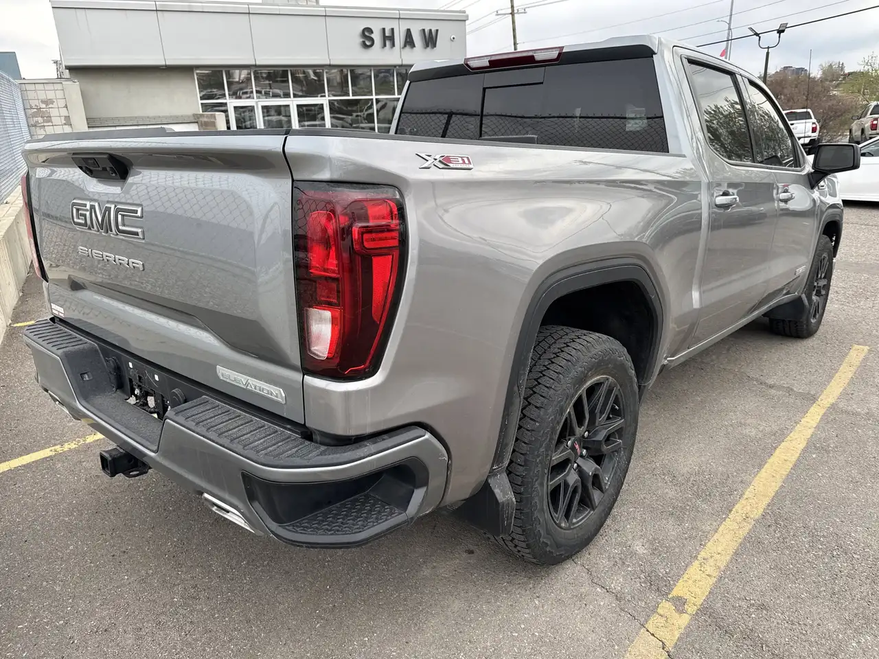 GMC Sierra 1500 снимка GMC Sierra 1500