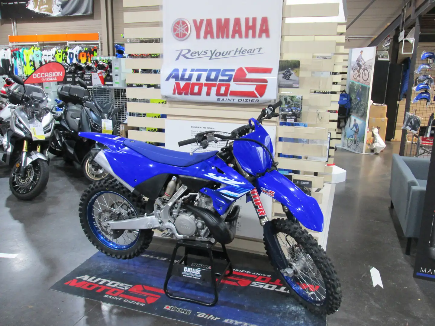 Yamaha Bleu - 1