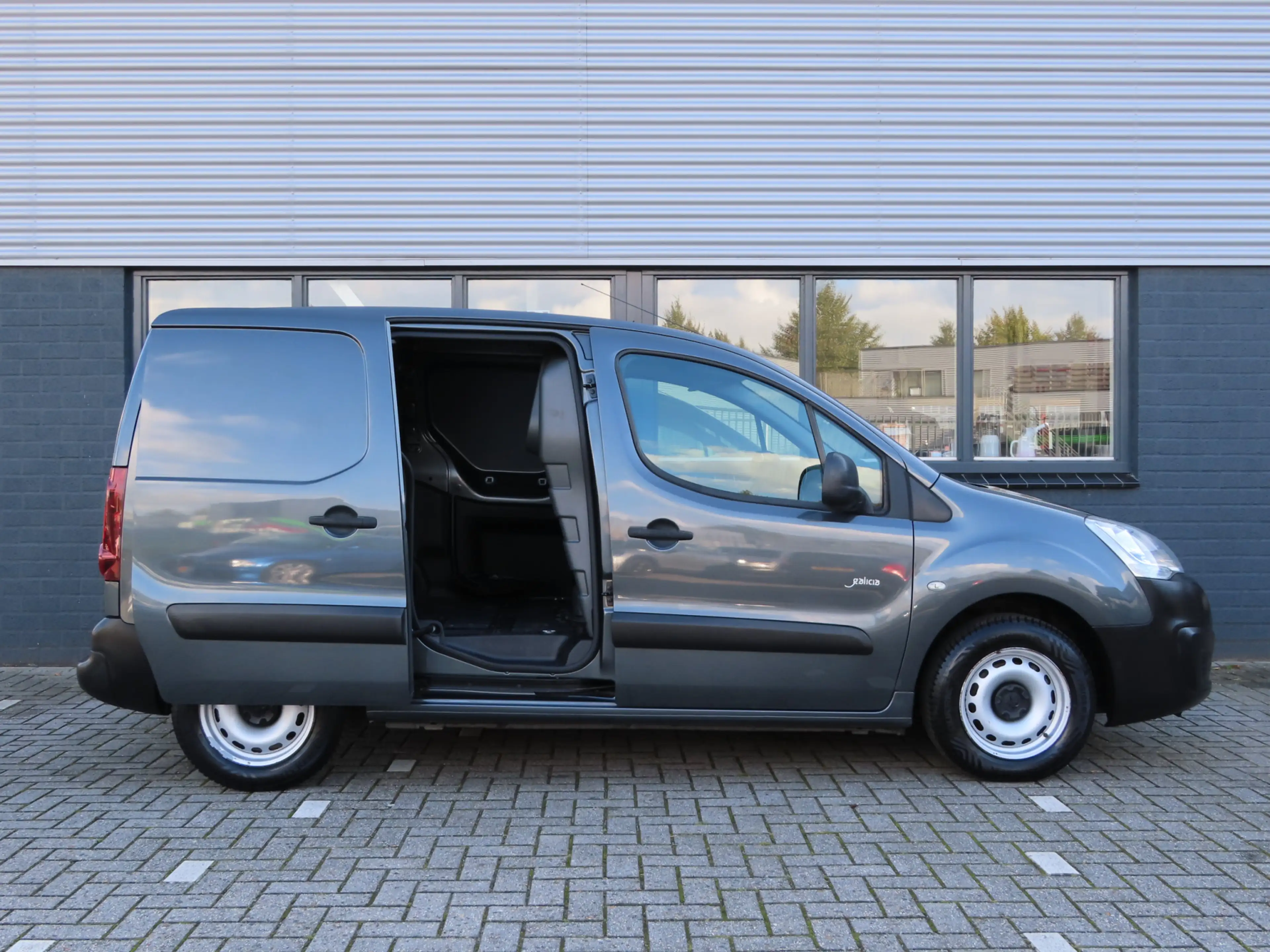 Peugeot Partner 120 1.6 BlueHDi 75 L1 XR | airco | schuifdeur | cr — photo 3