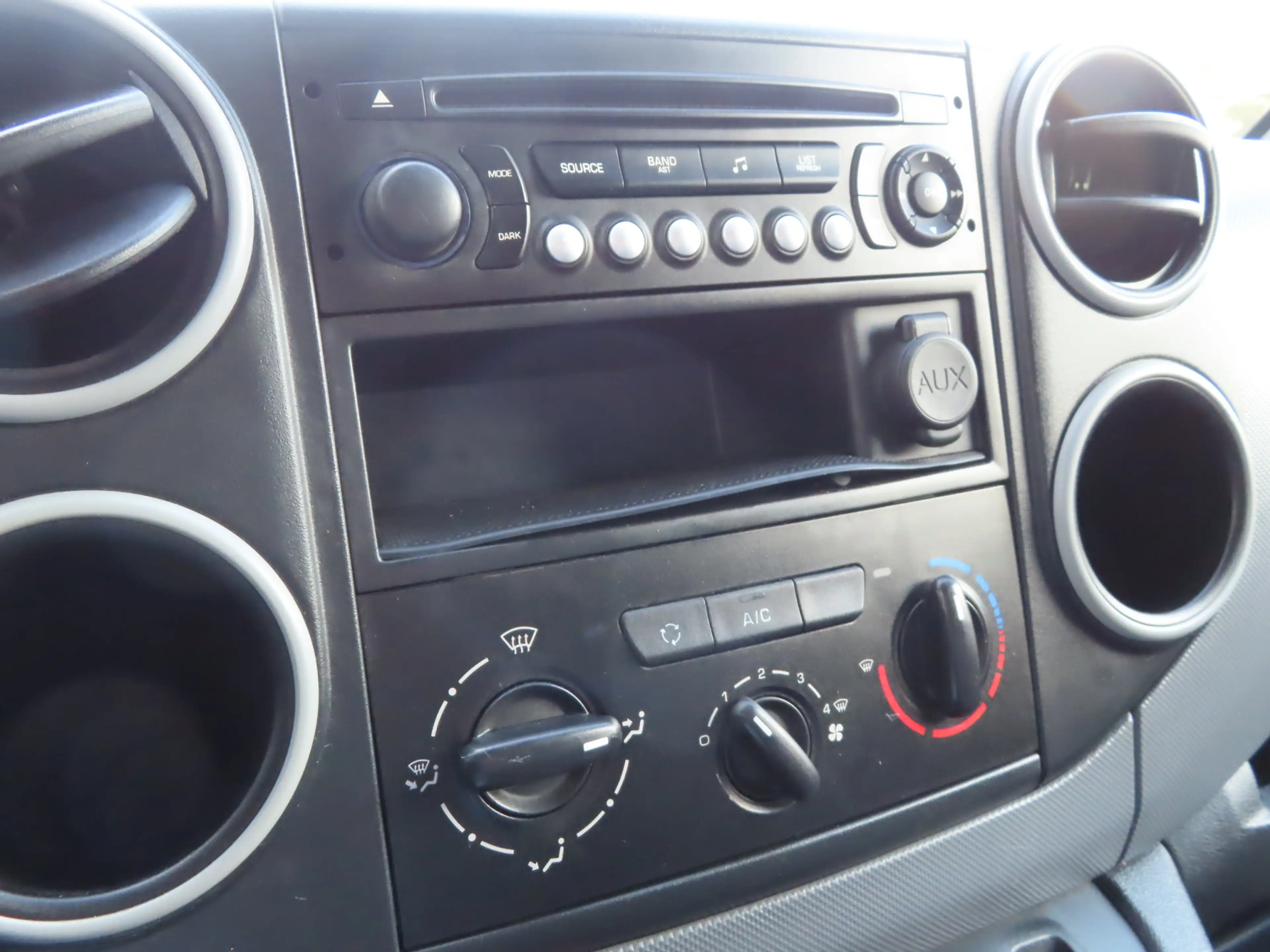 Peugeot Partner 120 1.6 BlueHDi 75 L1 XR | airco | schuifdeur | cr — photo 13