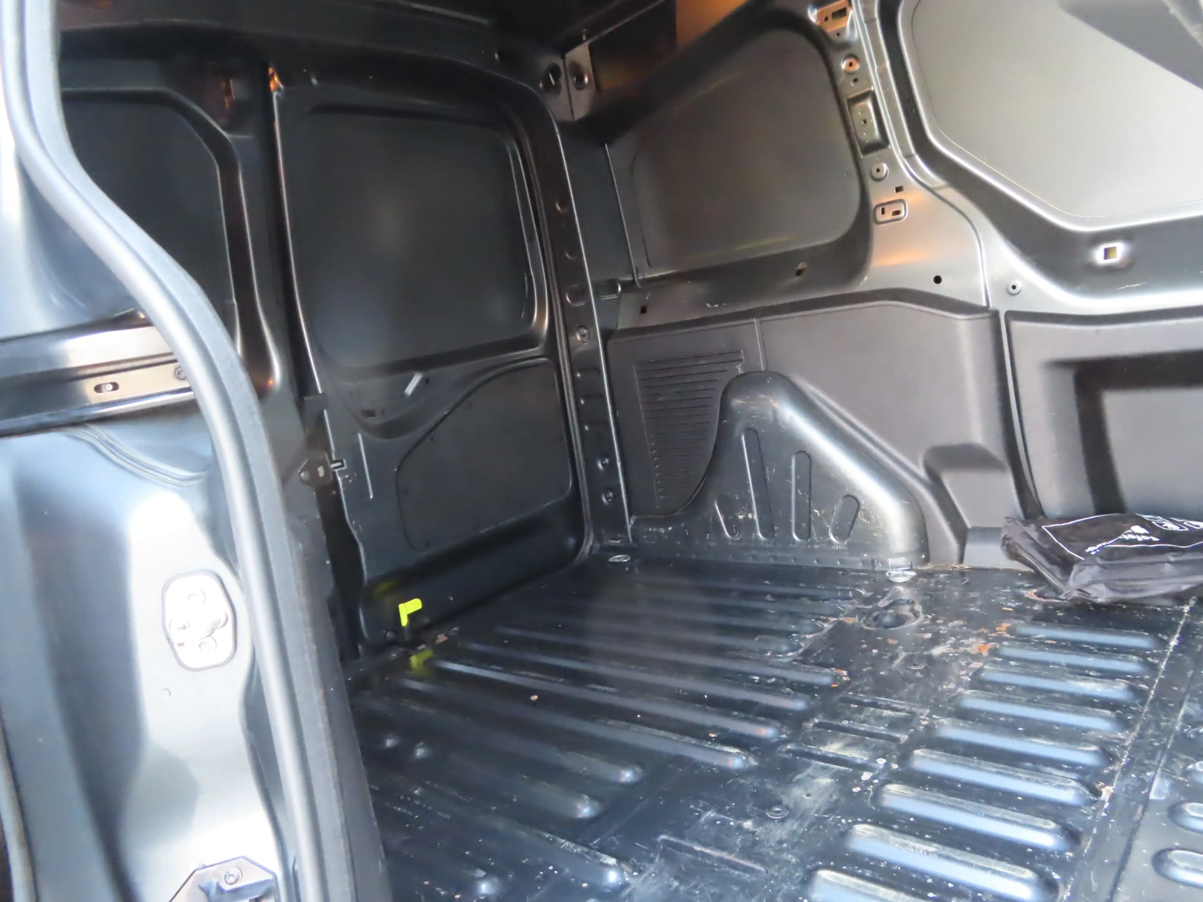 Peugeot Partner 120 1.6 BlueHDi 75 L1 XR | airco | schuifdeur | cr — photo 7
