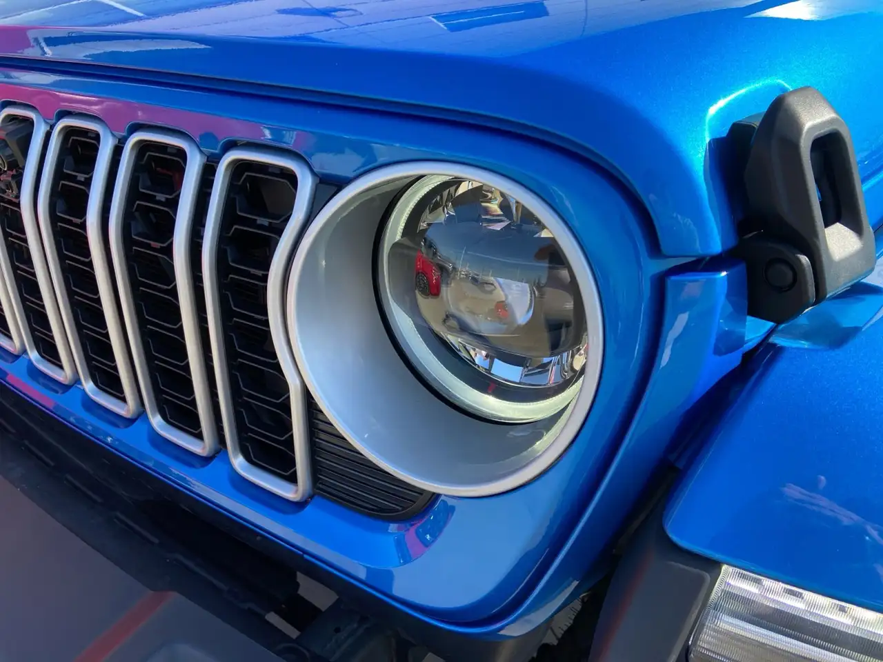 Jeep Wrangler снимка Jeep Wrangler