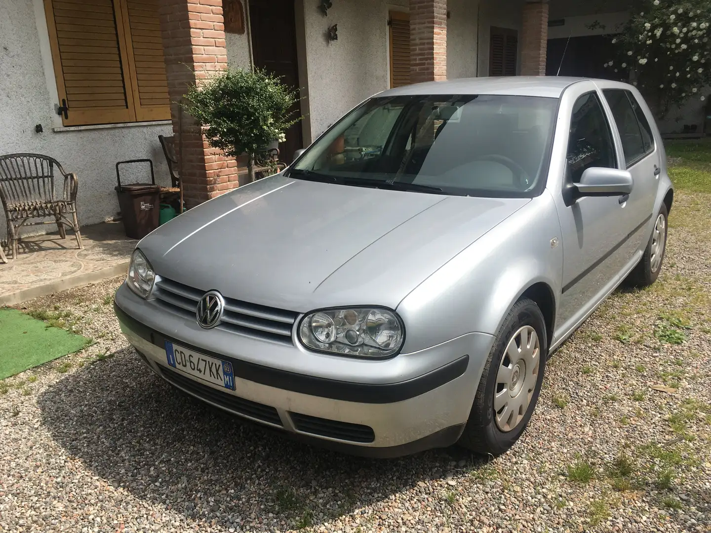 Volkswagen Golf Golf IV 1997 5p 1.4 16v Argento - 1