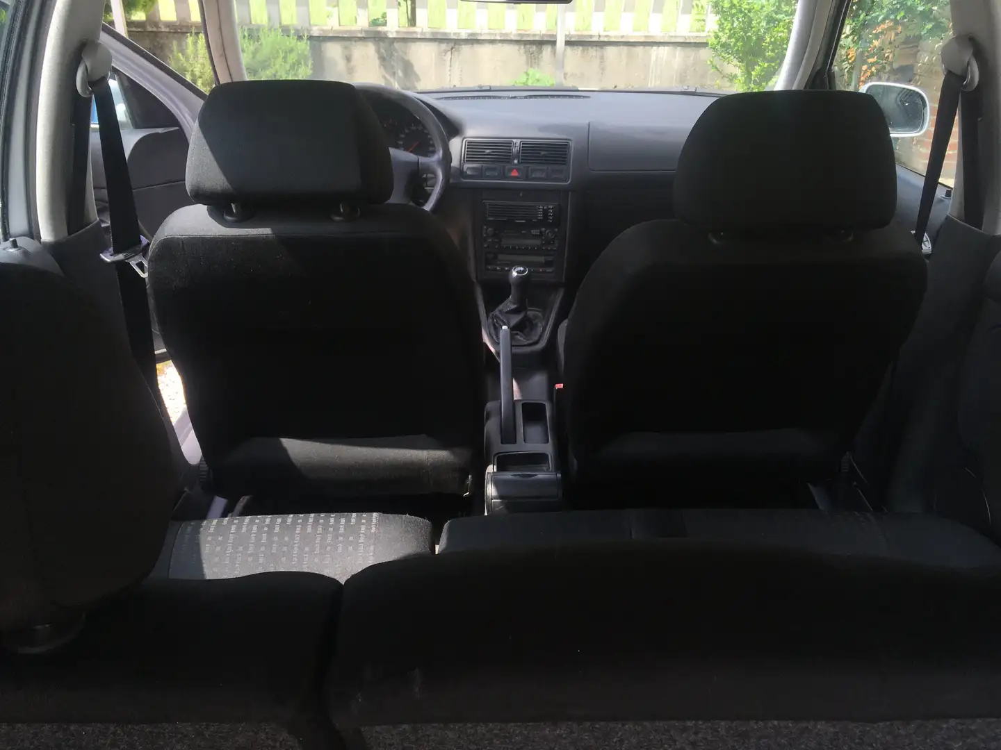 Volkswagen Golf Golf IV 1997 5p 1.4 16v Argento - 2