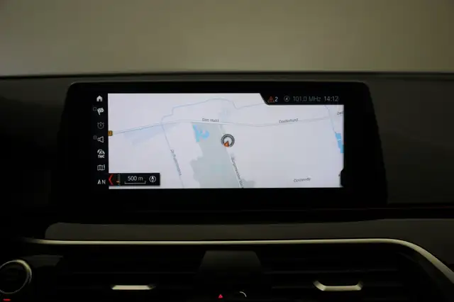 BMW 5 Series view 5