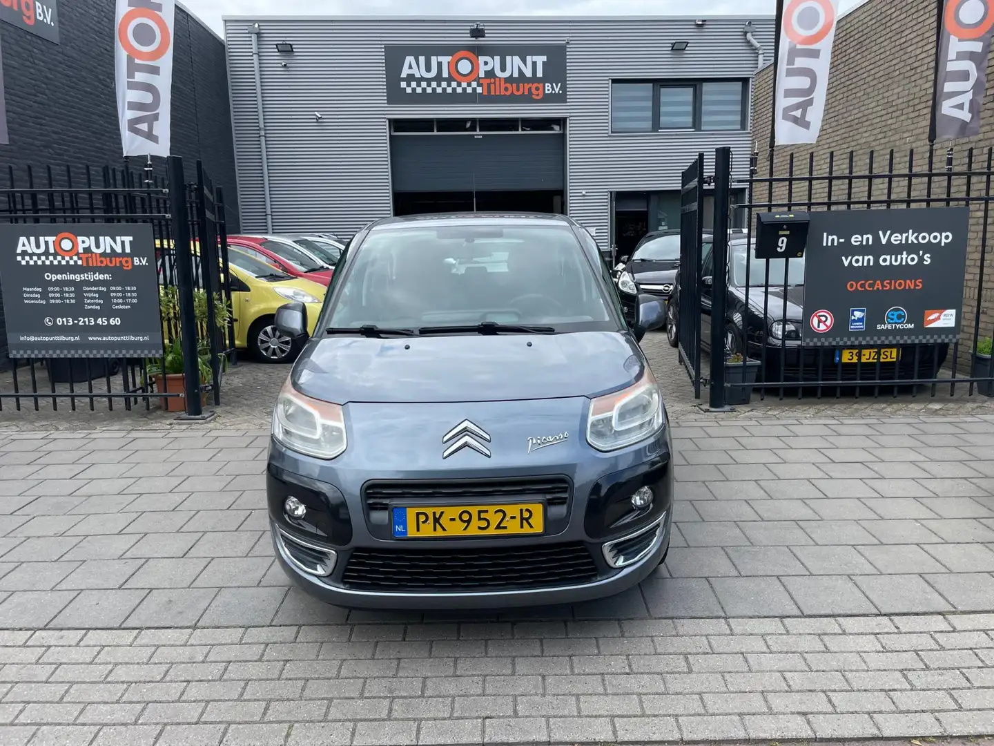 Citroen C3 Picasso 1.4 VTi Aura Trekhaak Airco NAP APK Grijs - 2