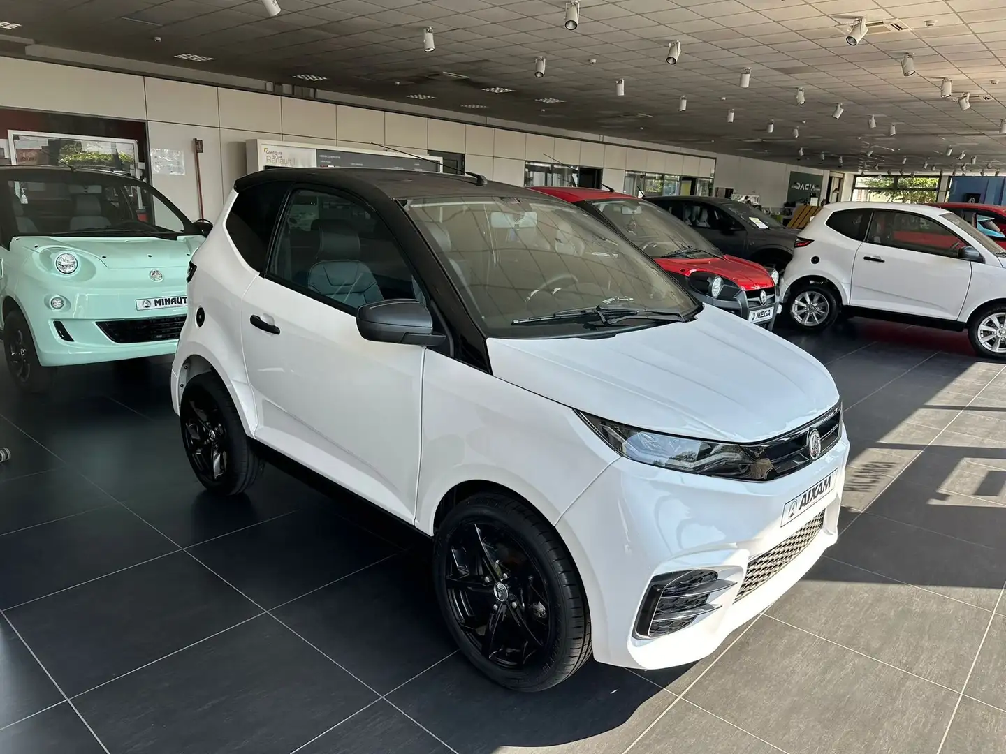 Aixam City City Sport DISPONIBILI TUTTI I COLORI Bianco - 2