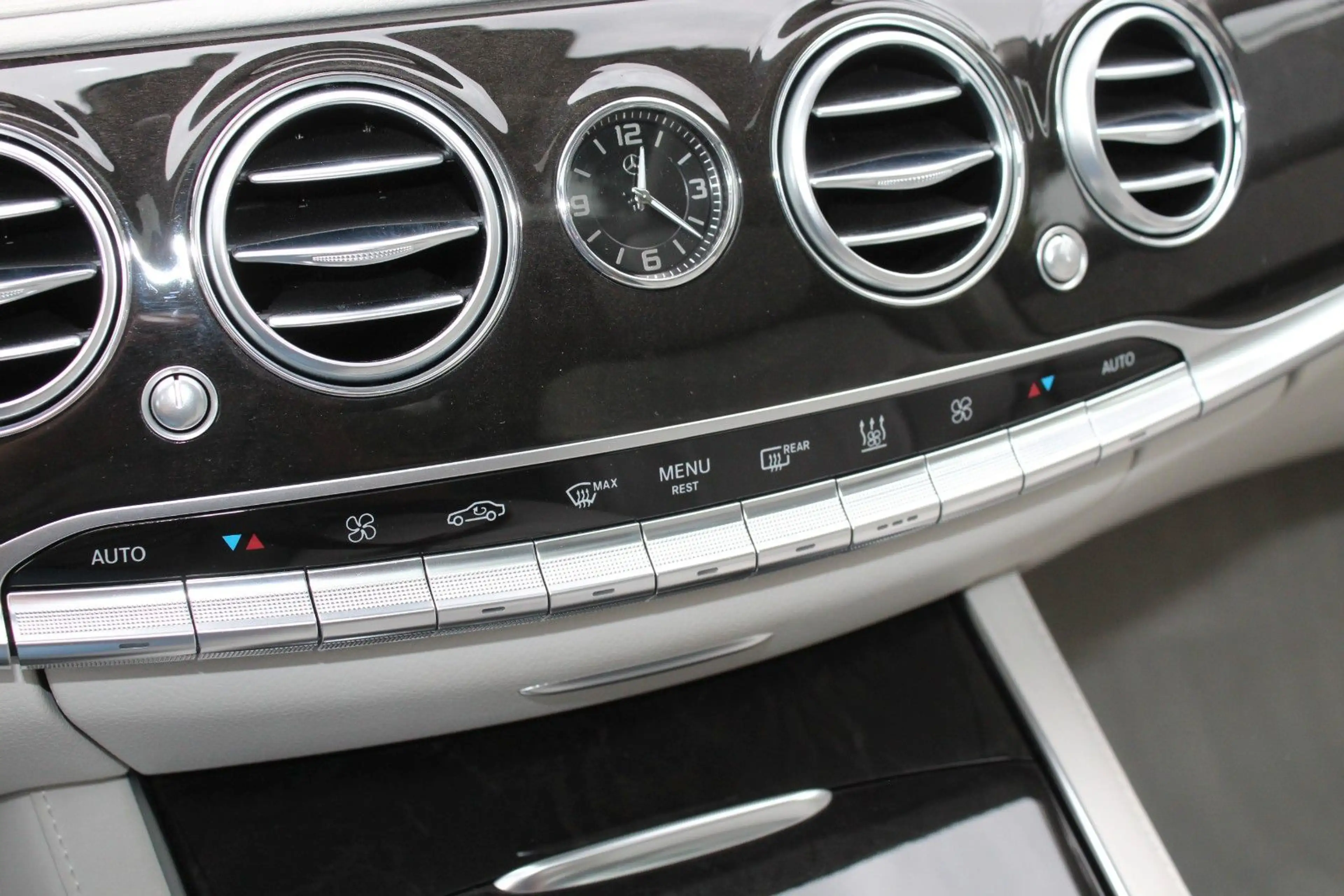 Mercedes-Benz S 350 BlueTEC 4MATIC L MEGA VOLL !! 1-HAND !!! — photo 29