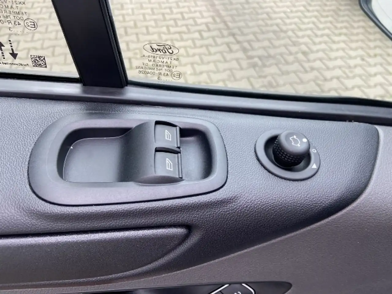 Ford Transit Custom 2.0 TDCi 300 L2 Trend — photo 10