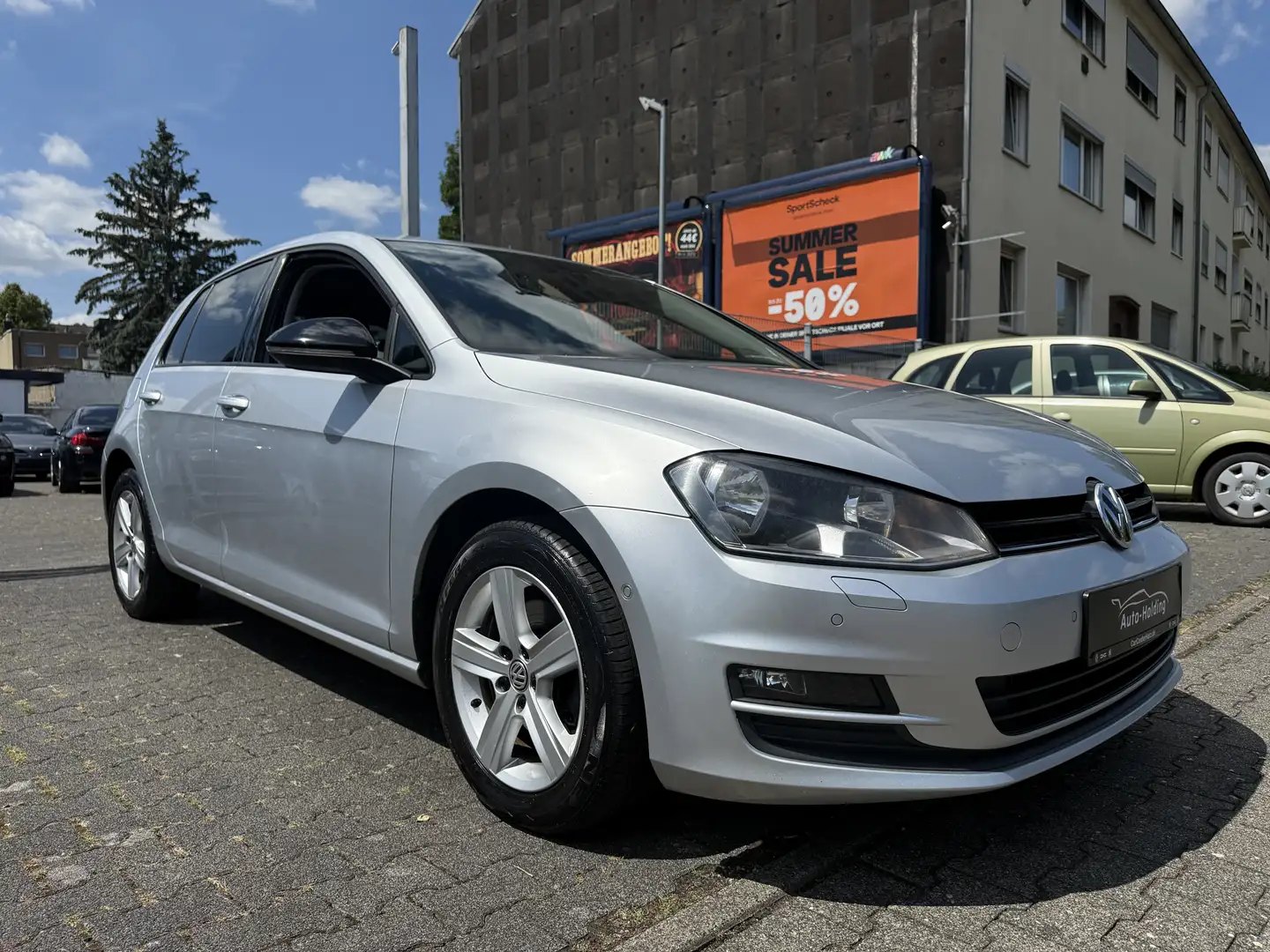 Volkswagen Golf 1.2 TSI BlueMotion Technology Cup Sitzheizung Zilver - 1