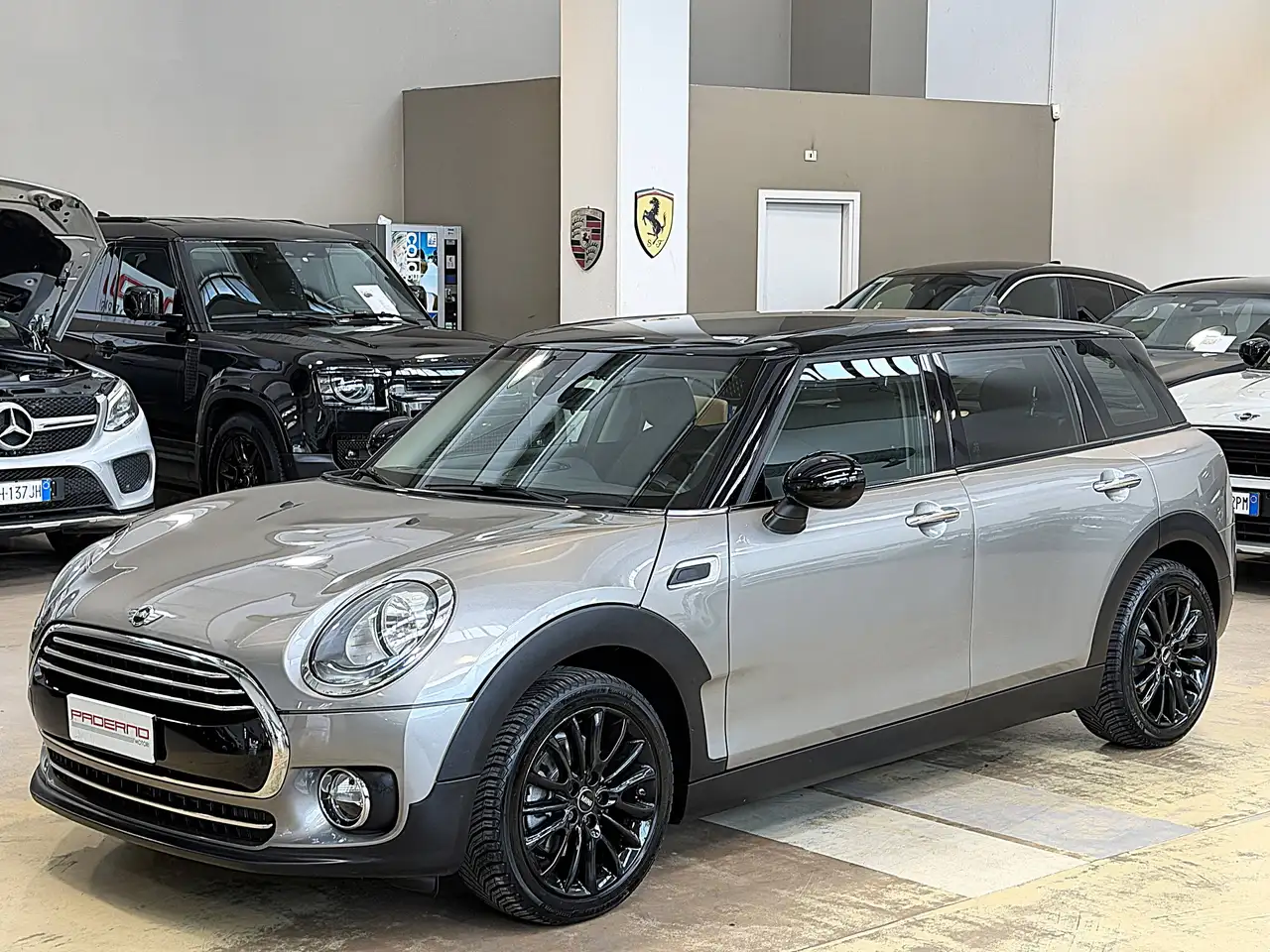 MINI Cooper Clubman 1.5 Boost - 17" — photo 1 of 23