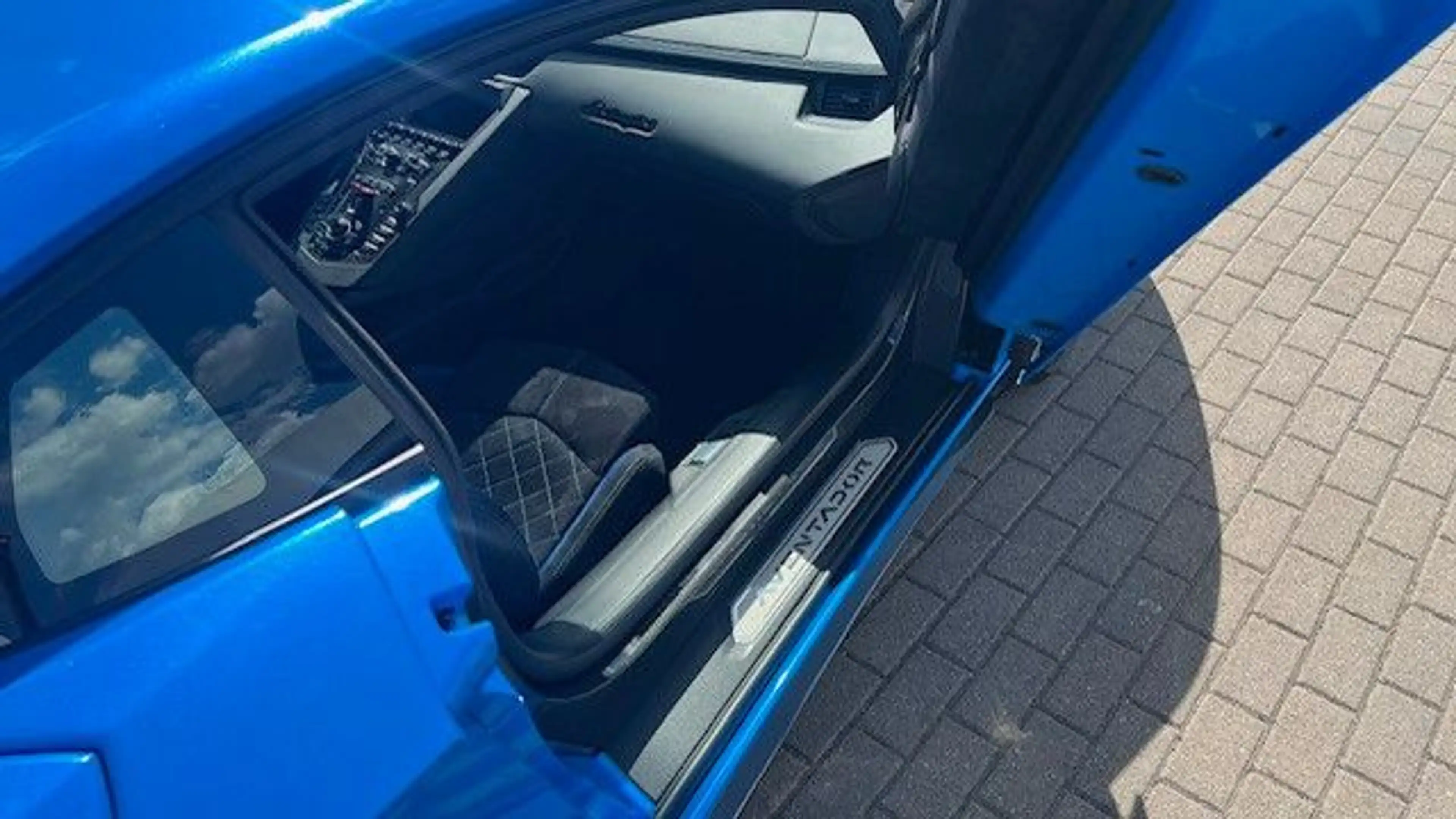 Lamborghini Aventador S VOLL*Carbom*MIETKAUF — photo 13