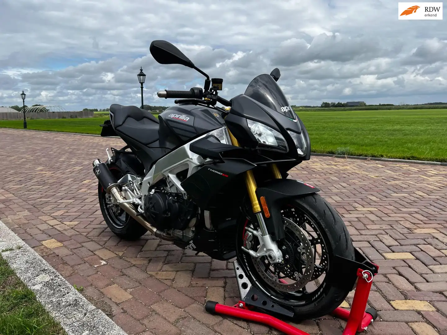 Aprilia Tuono Tour V4 1100 R APRC ABS | MARGE | € 12.999 - 1