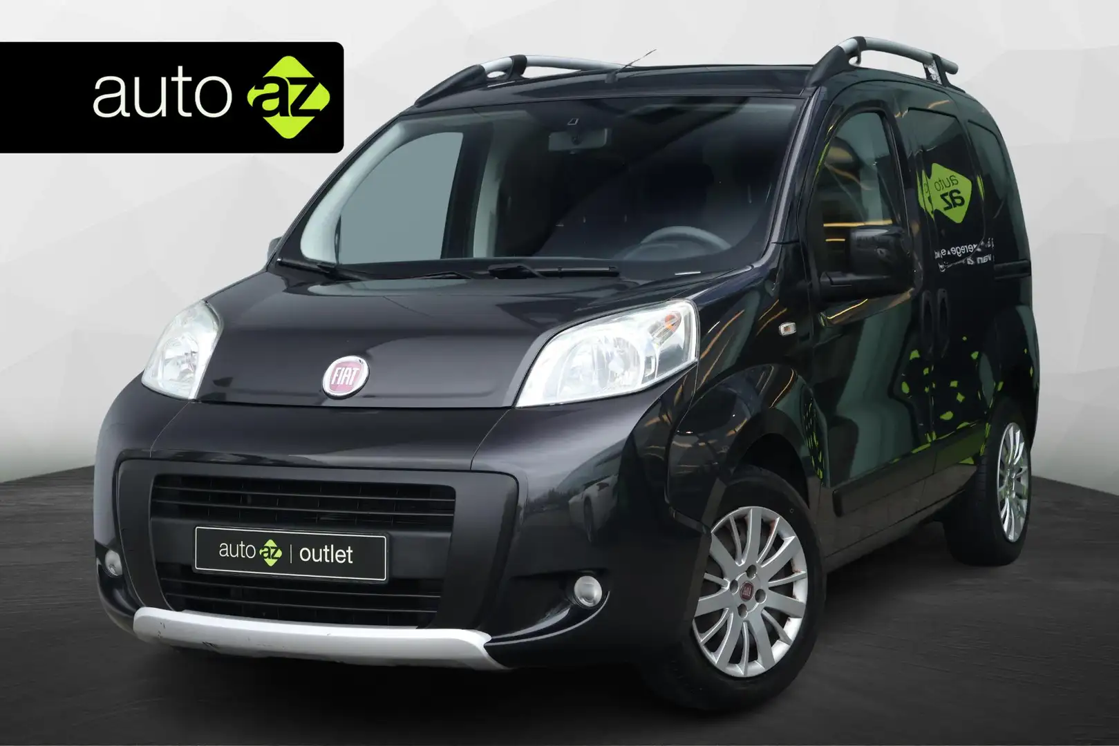 Fiat Qubo 1.4 Trekking Limited Edition Zwart - 1