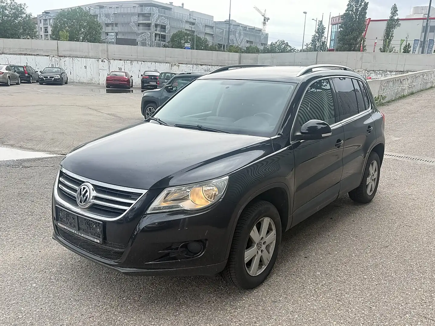 Volkswagen Tiguan 1,4 TSI 2011 Sport&Style BMT |PICKERL BIS 11/20... Schwarz - 1