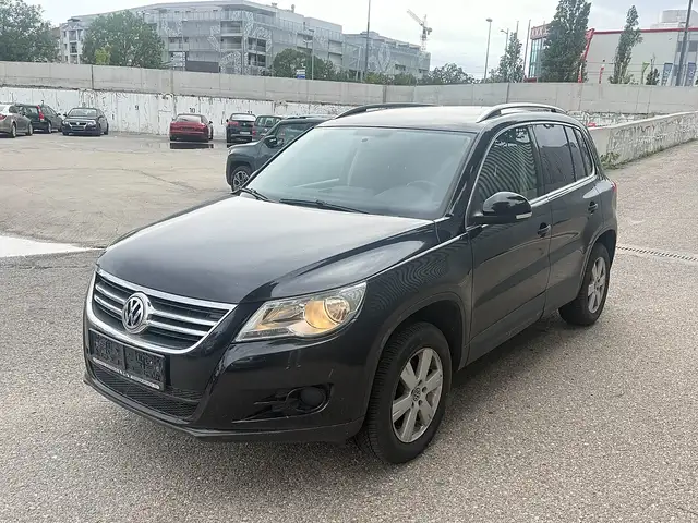 Volkswagen Tiguan main image