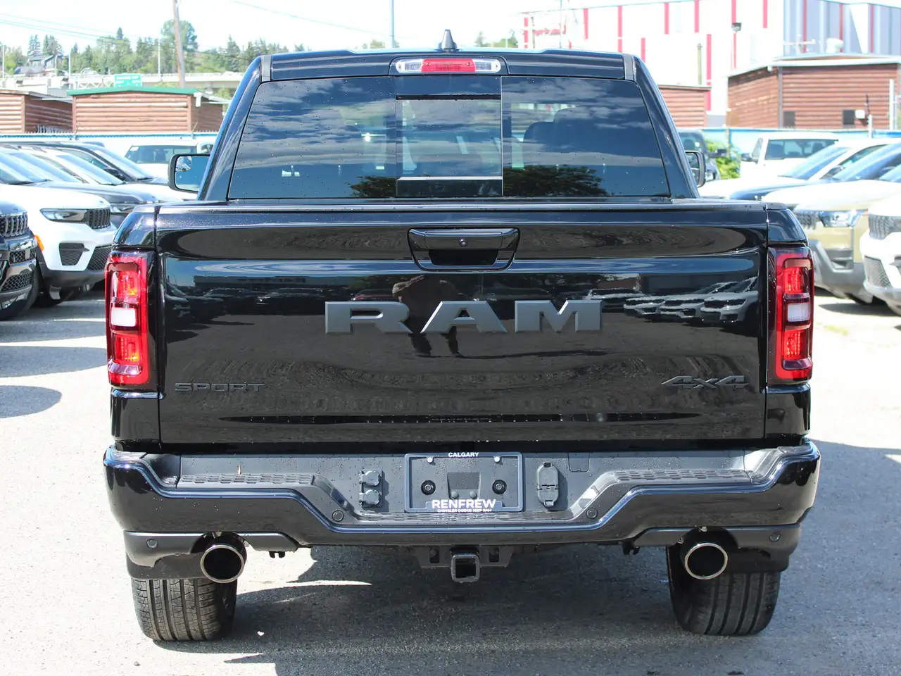 RAM 1500 снимка RAM 1500