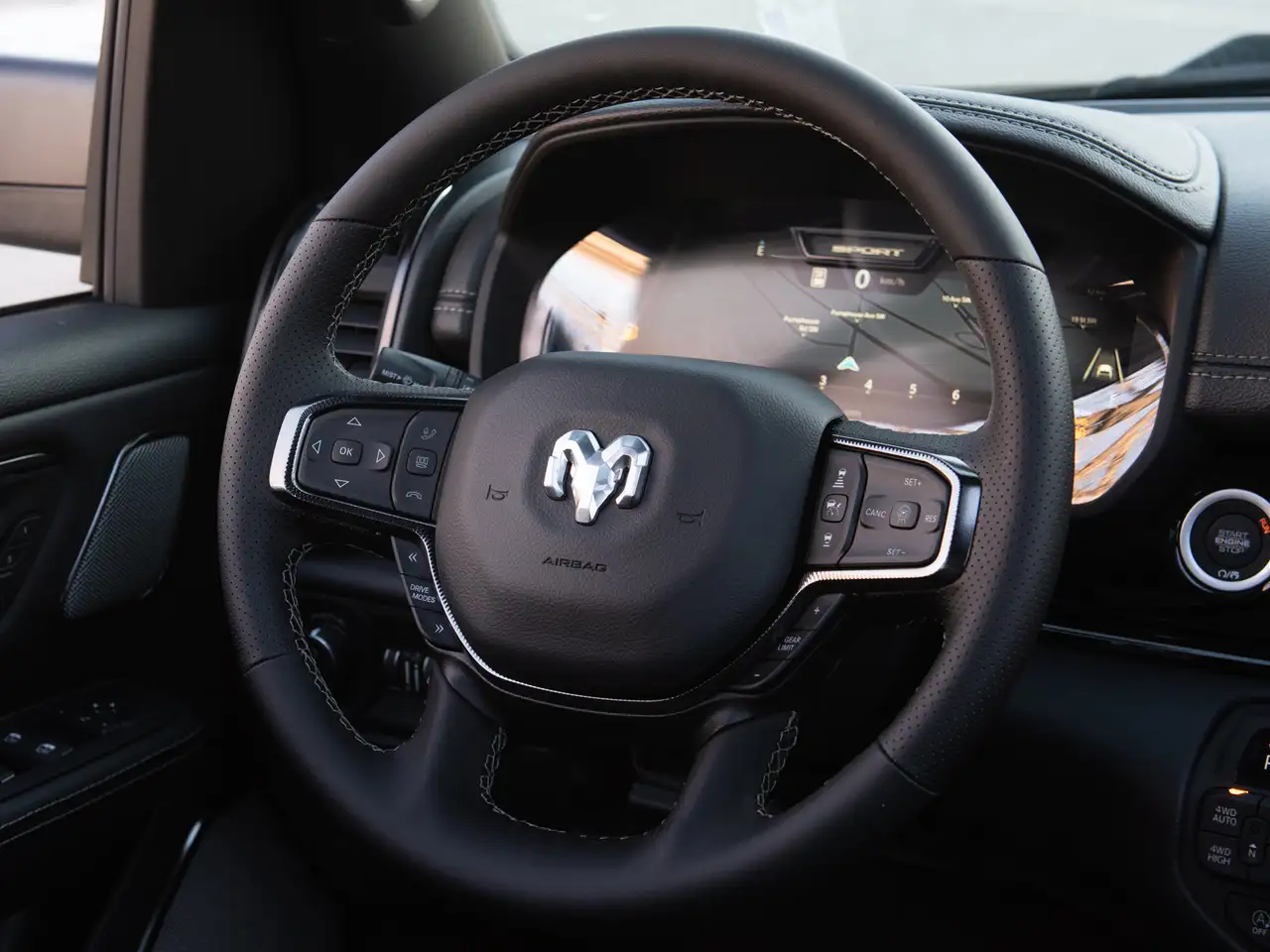 RAM 1500 снимка RAM 1500