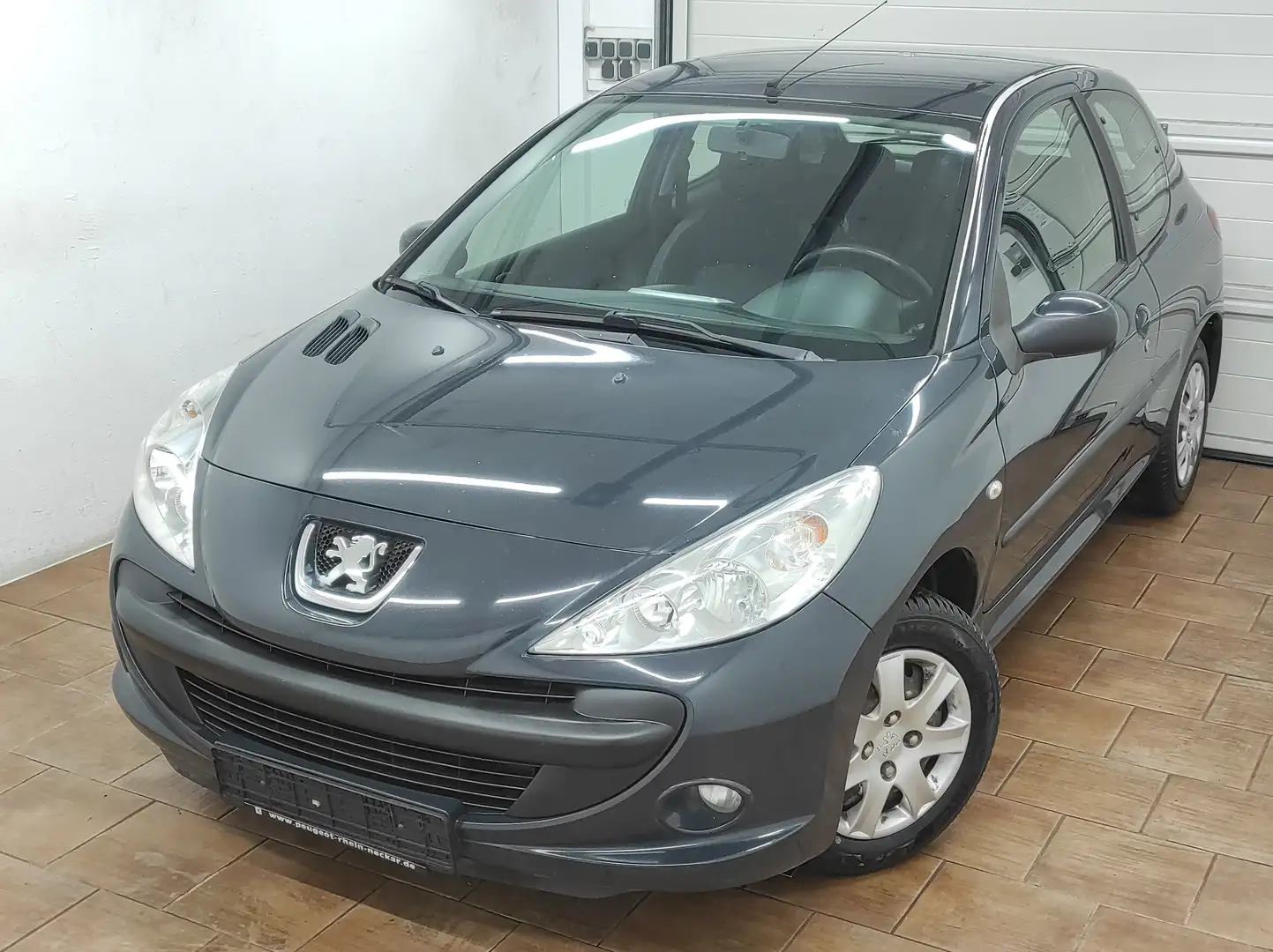 Peugeot 206 + 1.4 *TÜV 11-26* KLIMA 1HAND MP3 USB ABS EURO4 Grau - 2