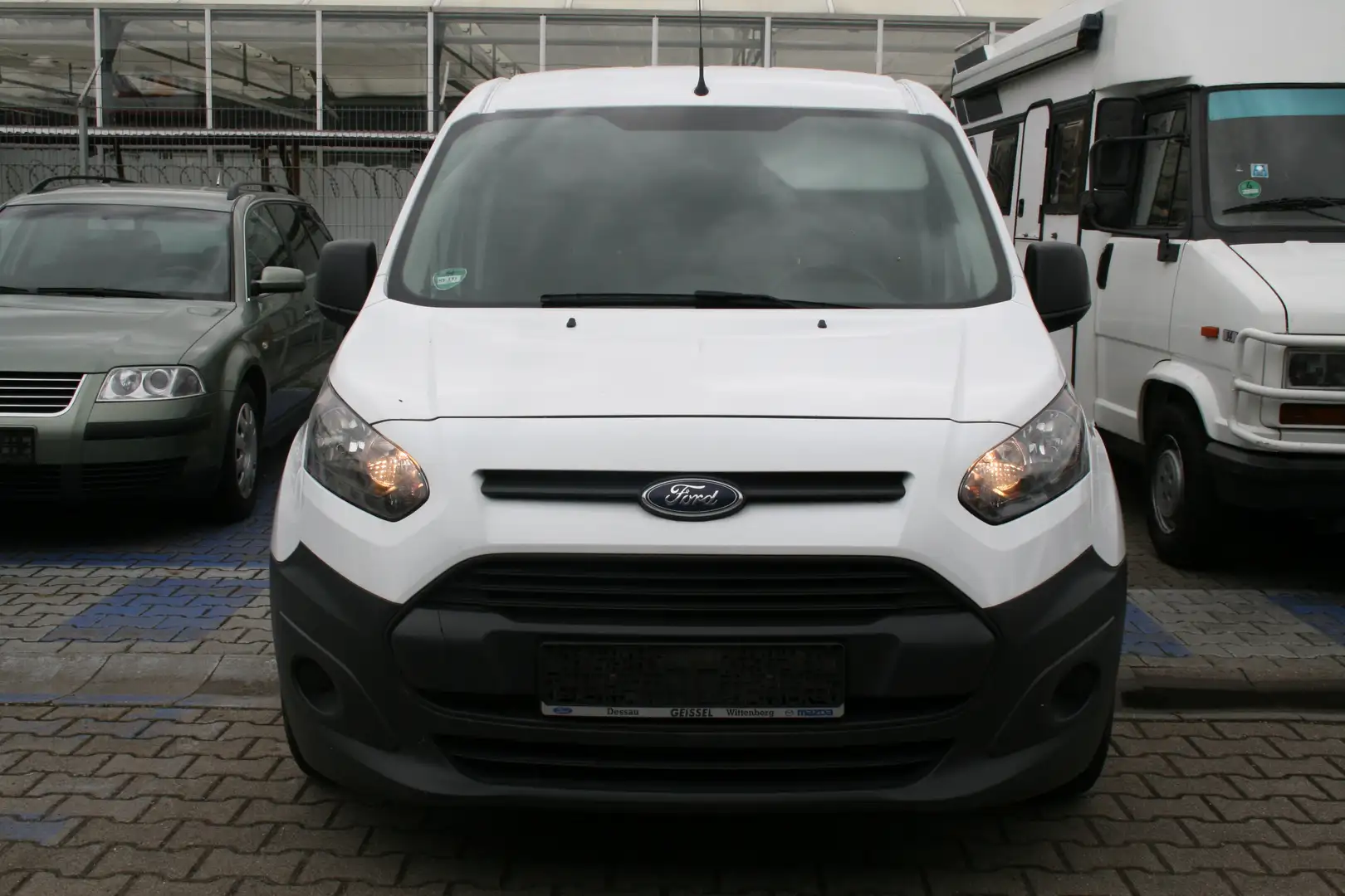 Ford Transit Connect Kasten lang (CHC) NETTO. 5671. € Weiß - 2